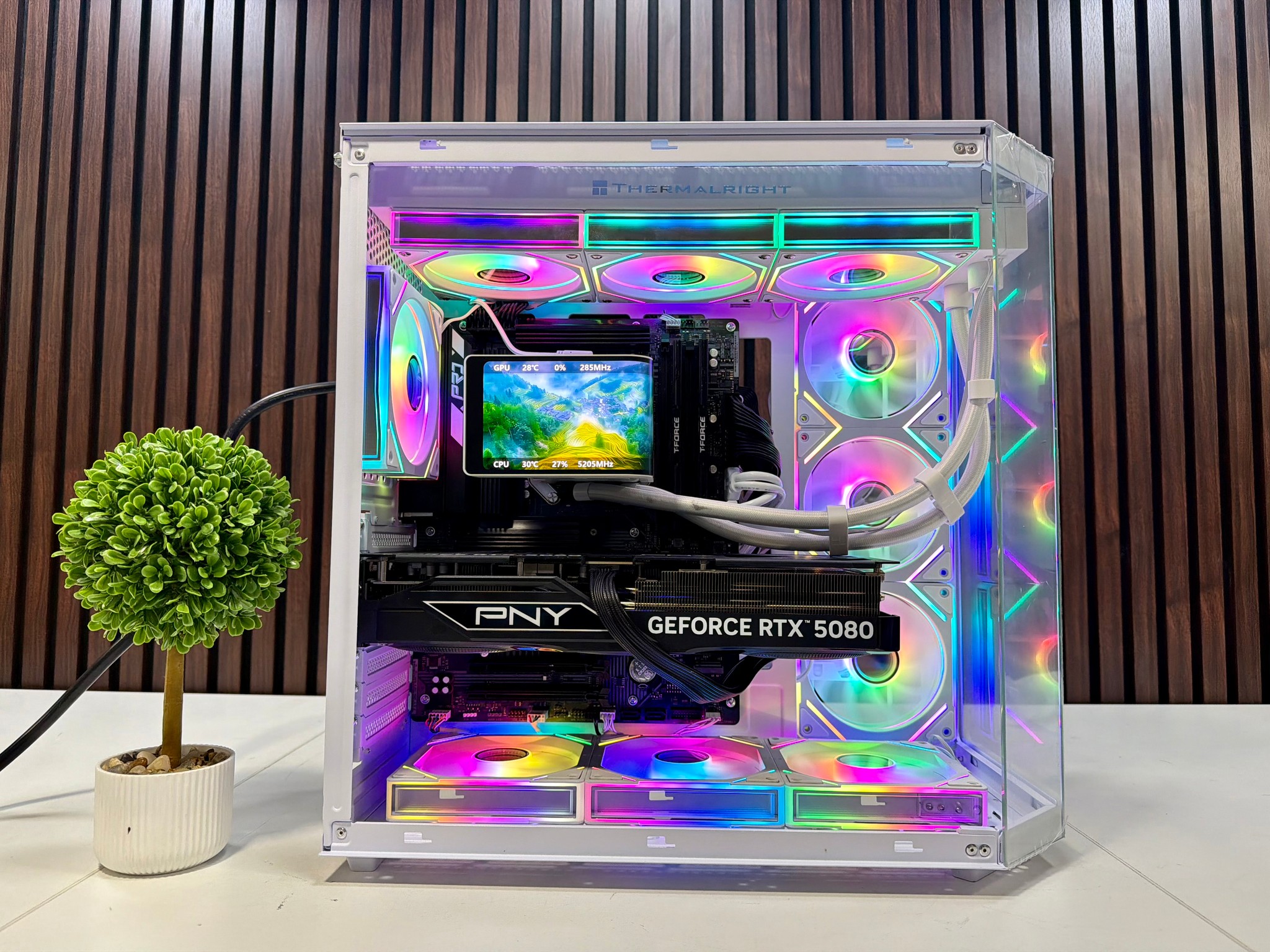 RTX 5080 | Ryzen 9800X3D | 64GB DDR5 | 2TB M.2 | 1000 Watt Gold PSU | LCD AIO