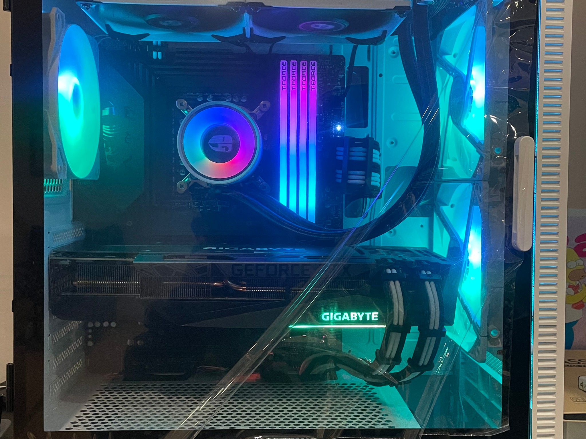 Antec NX410 white 3080ti i9-11900kf