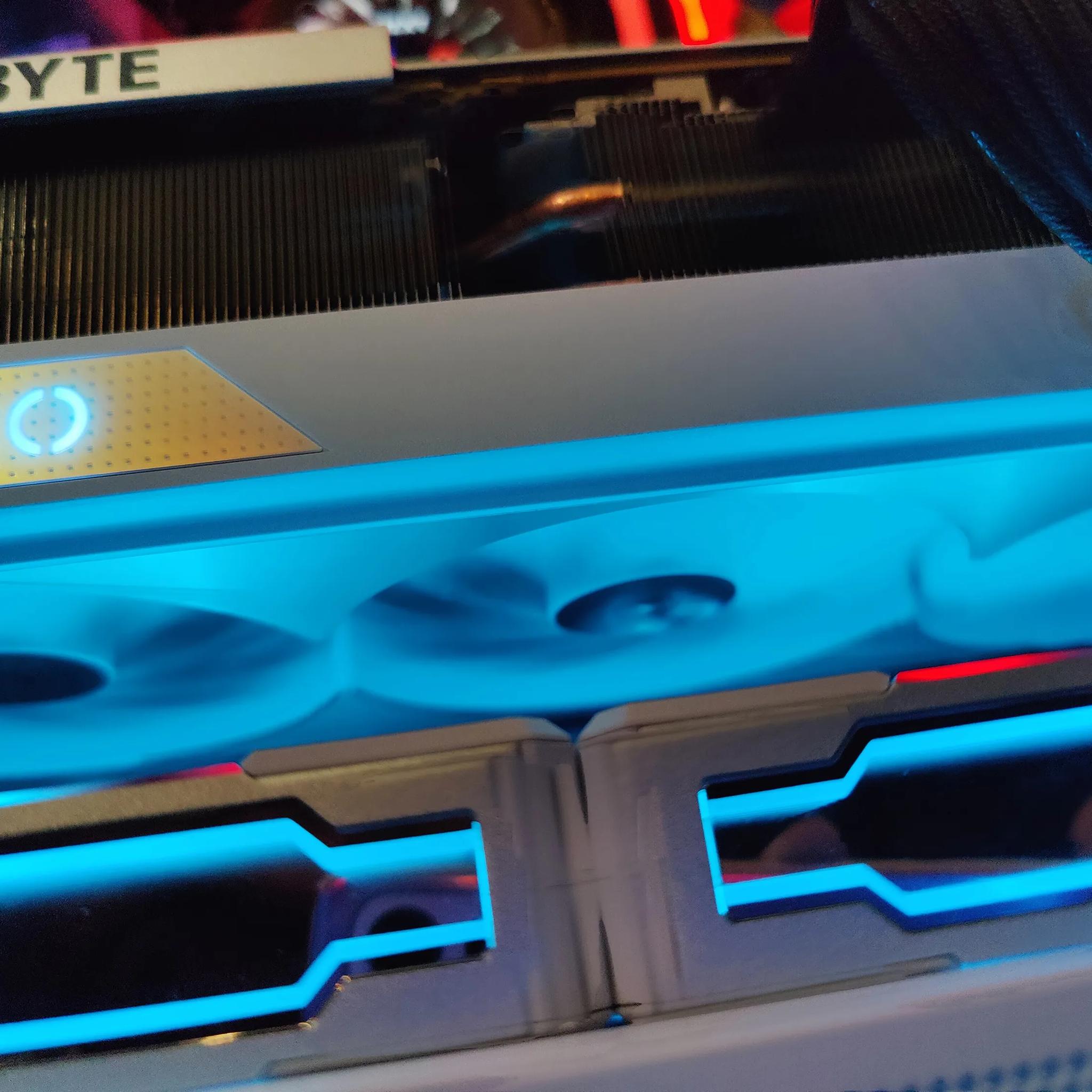 Gigabyte Aero rtx 4080