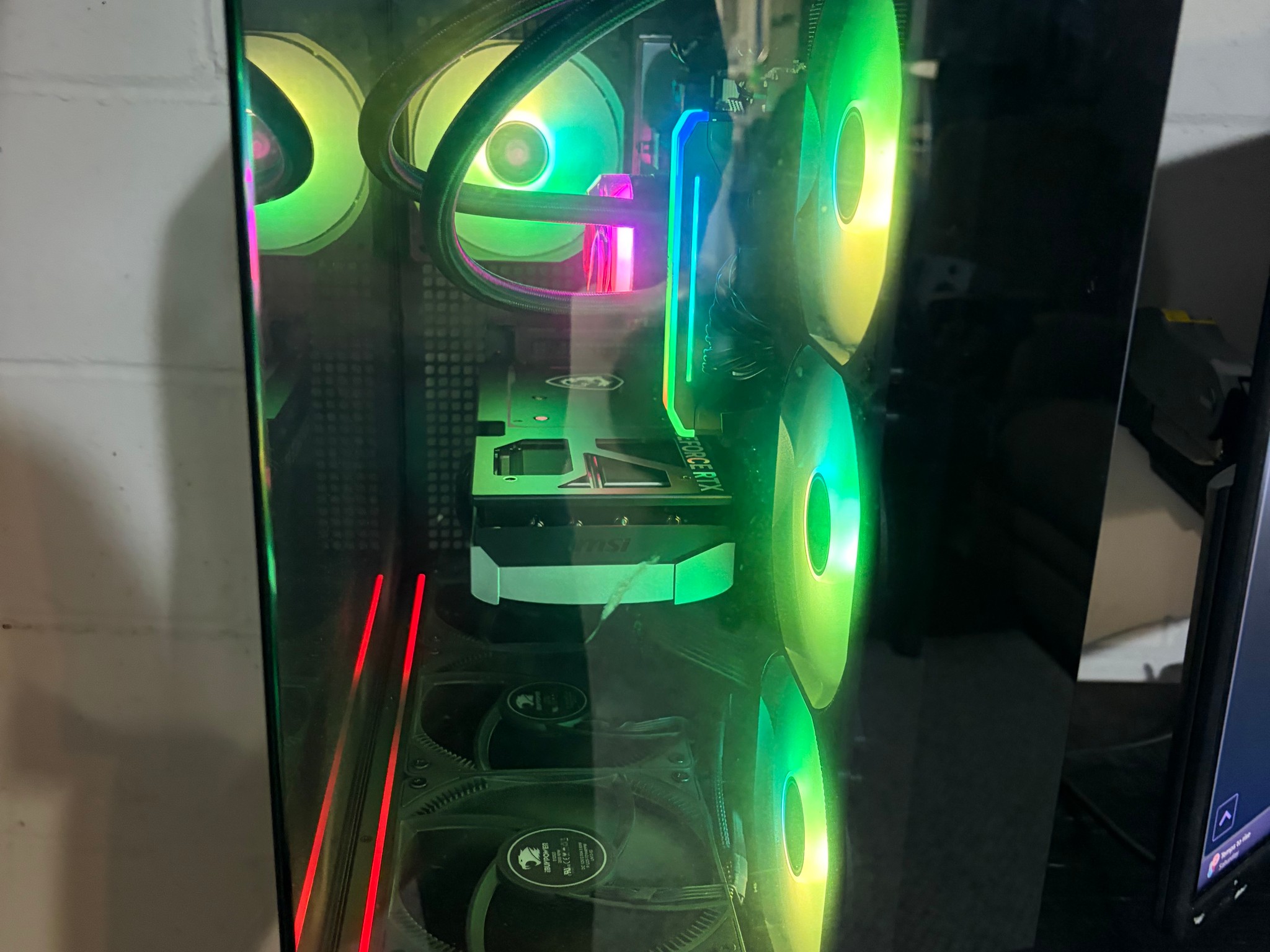 iBUYPOWER Gaming PC and Full Gaming Setup
