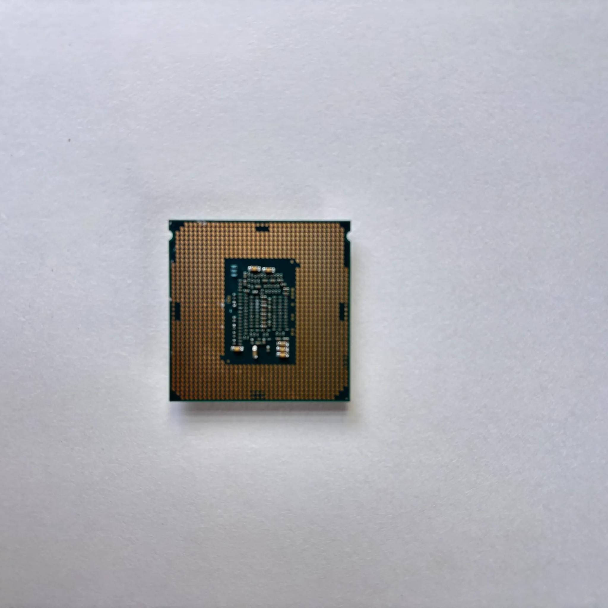 Intel I7-6700 4 cores
