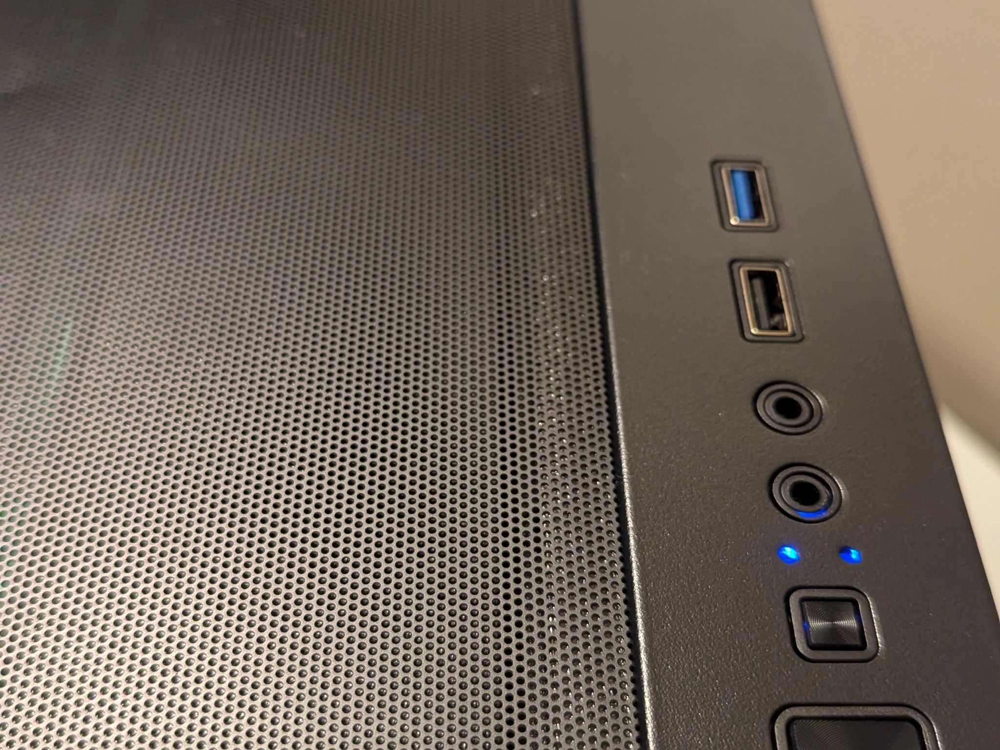 Copy of |RX 9060XT 16GB | Ryzen 9600X| 32GB DDR5 | 1TB SSD | 240mm AIO | Win 11 Pro – ALL NEW