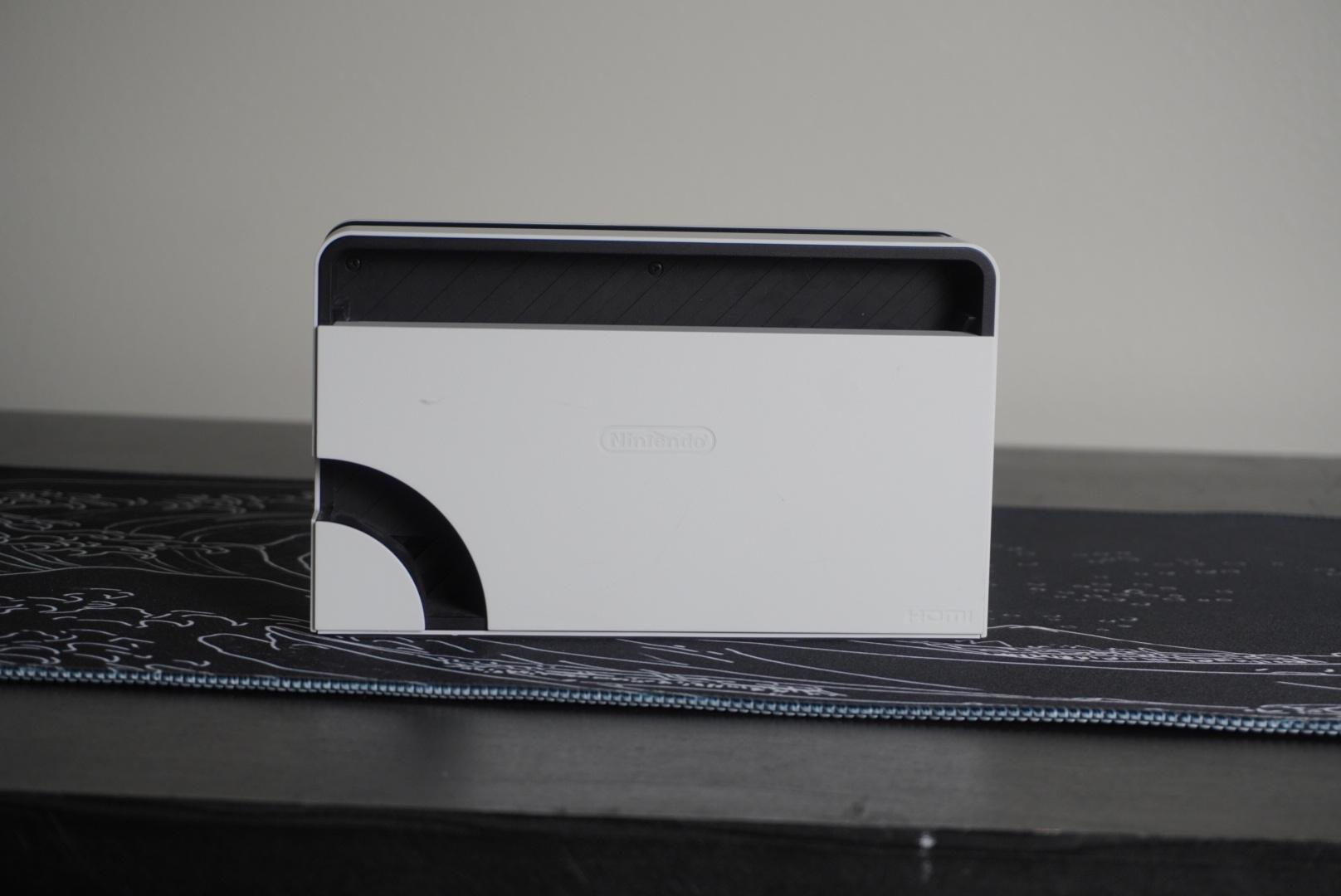 Switch OLED + Accessories