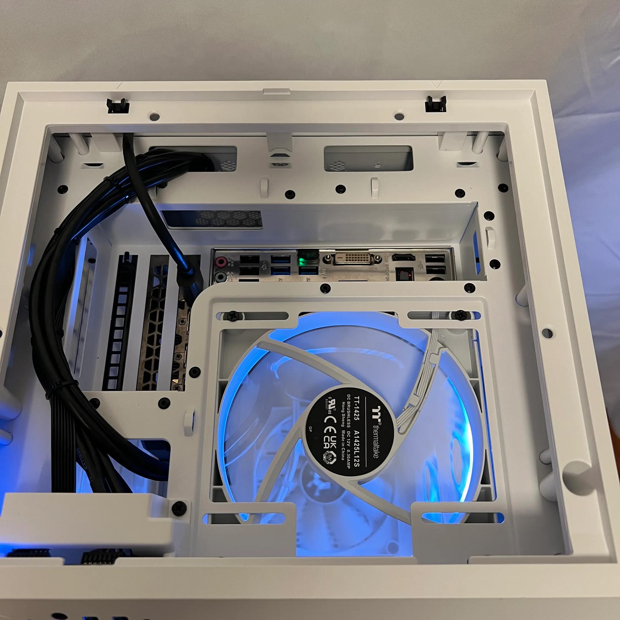🧊Ice Tower🧊 | Mini PC | GTX 1660TI | Intel Xeon (= Core i7 4770K) | 16GB RAM | 1TB SSD