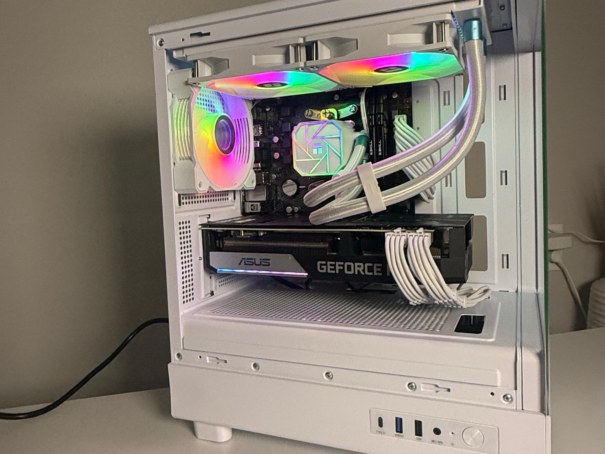 Rtx 3060 12gb |Intel i3 12100| 32gb Ram| 1080p Gaming PC Budget Banger All White
