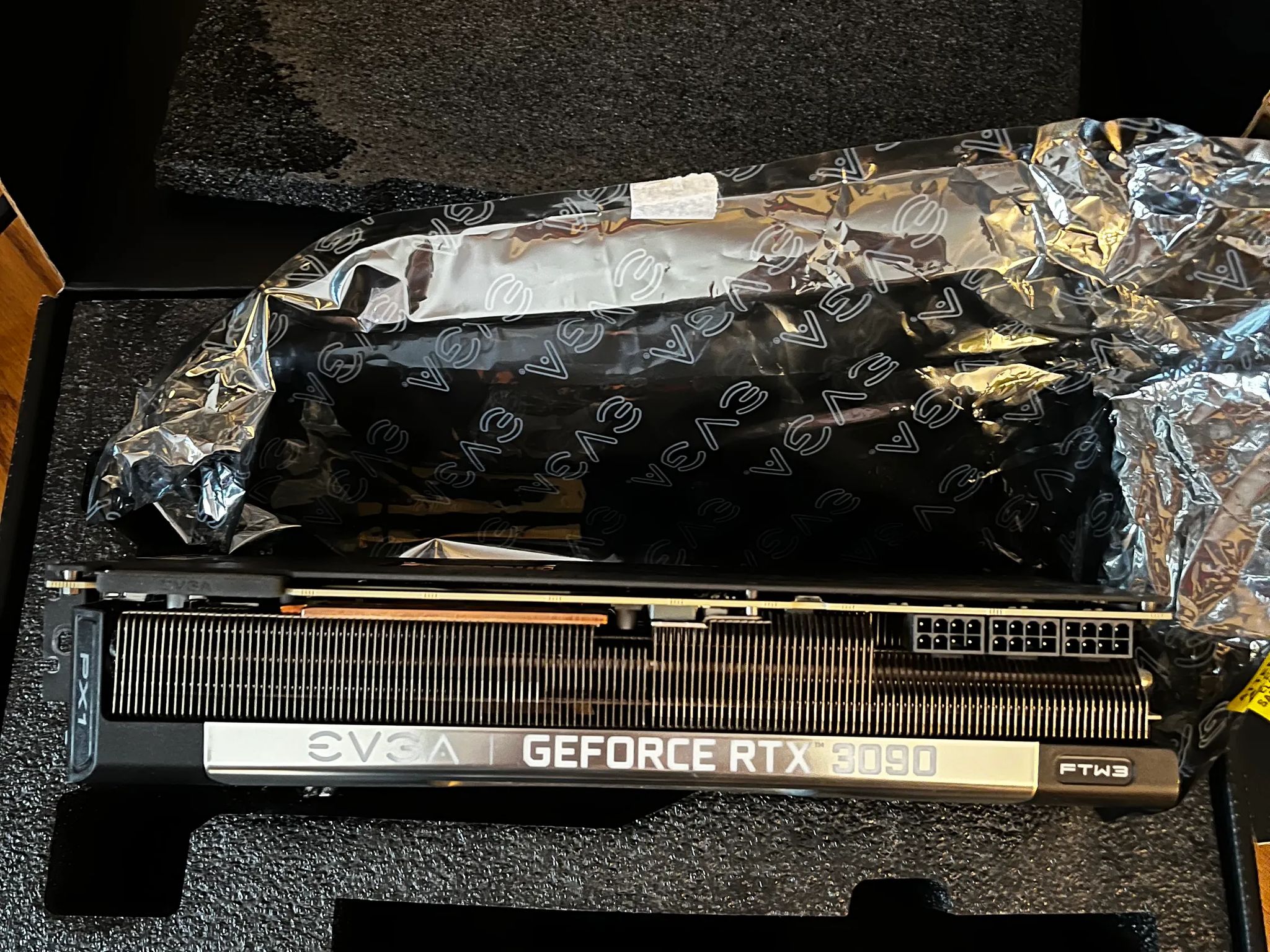 EVGA RTX 3090 24GB VRAM WmK thermal solution