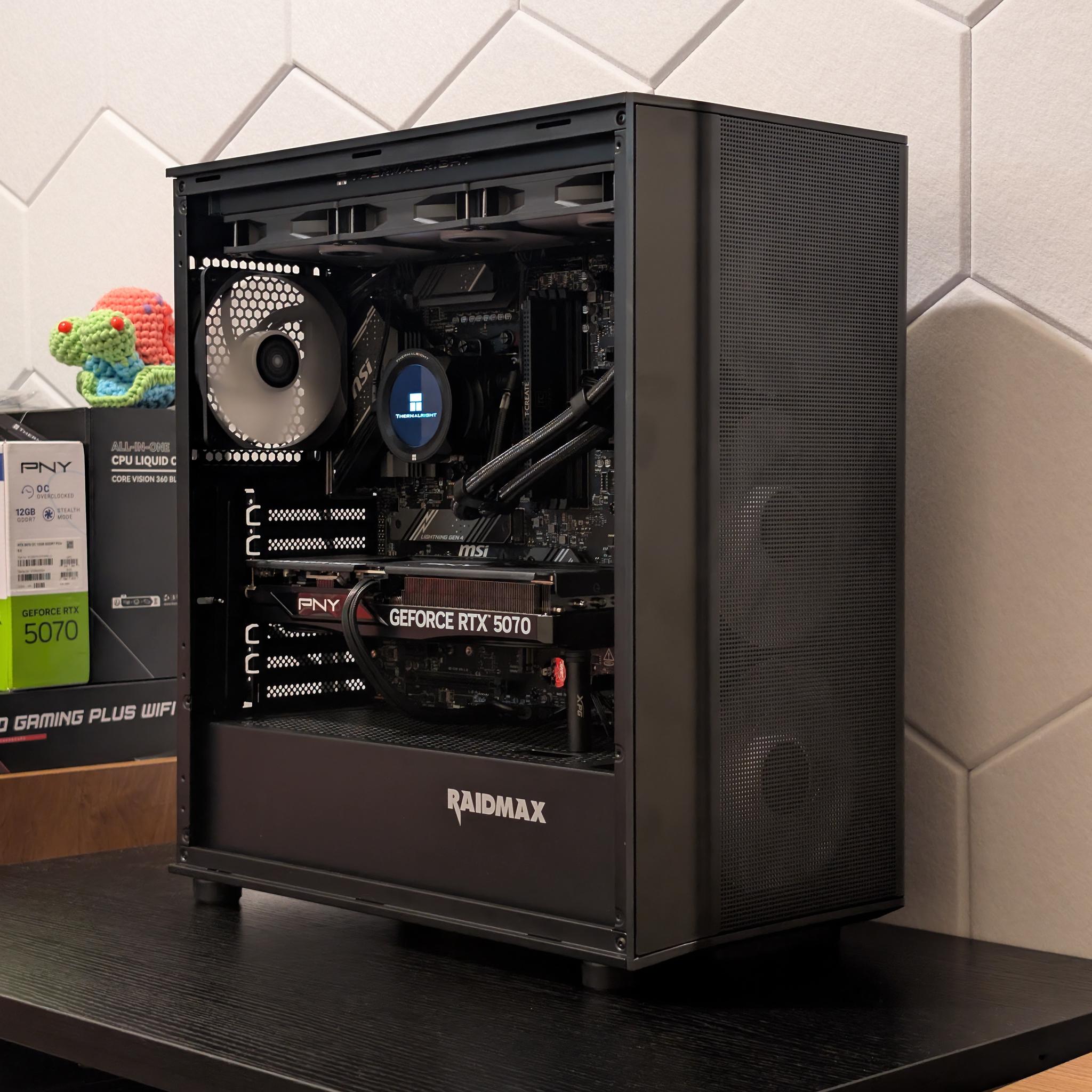 🐈‍⬛🔥1440p Gaming Beast | RTX 5070 | Ryzen 5 7600X | 1TB SSD | 32GB RAM | WiFi 6 & Bluetooth🔥🐈‍⬛