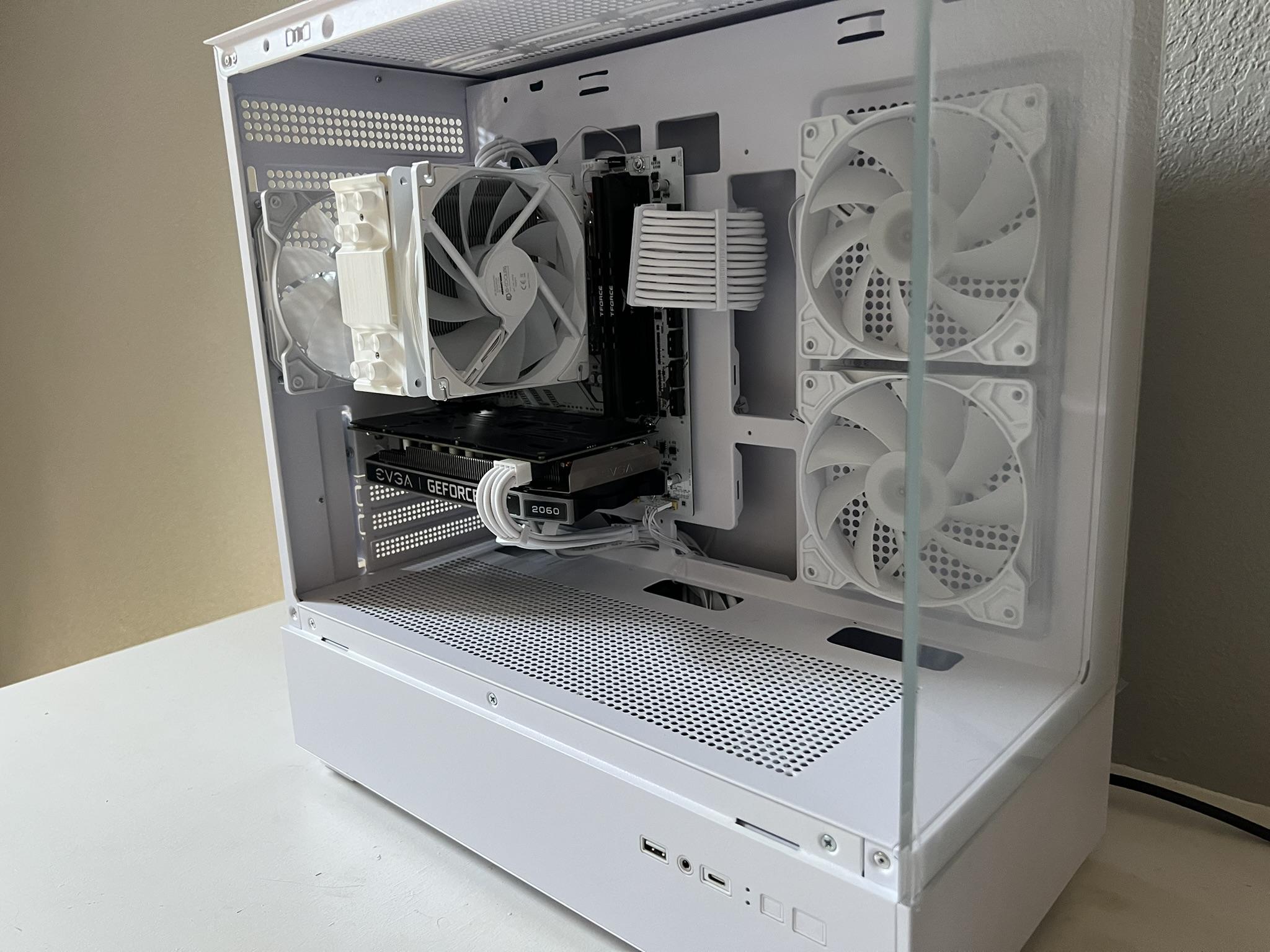 Icy Dragon 🧊┃ Ryzen 5┃RTX 2060┃16GB RAM┃512GB NVME SSD┃