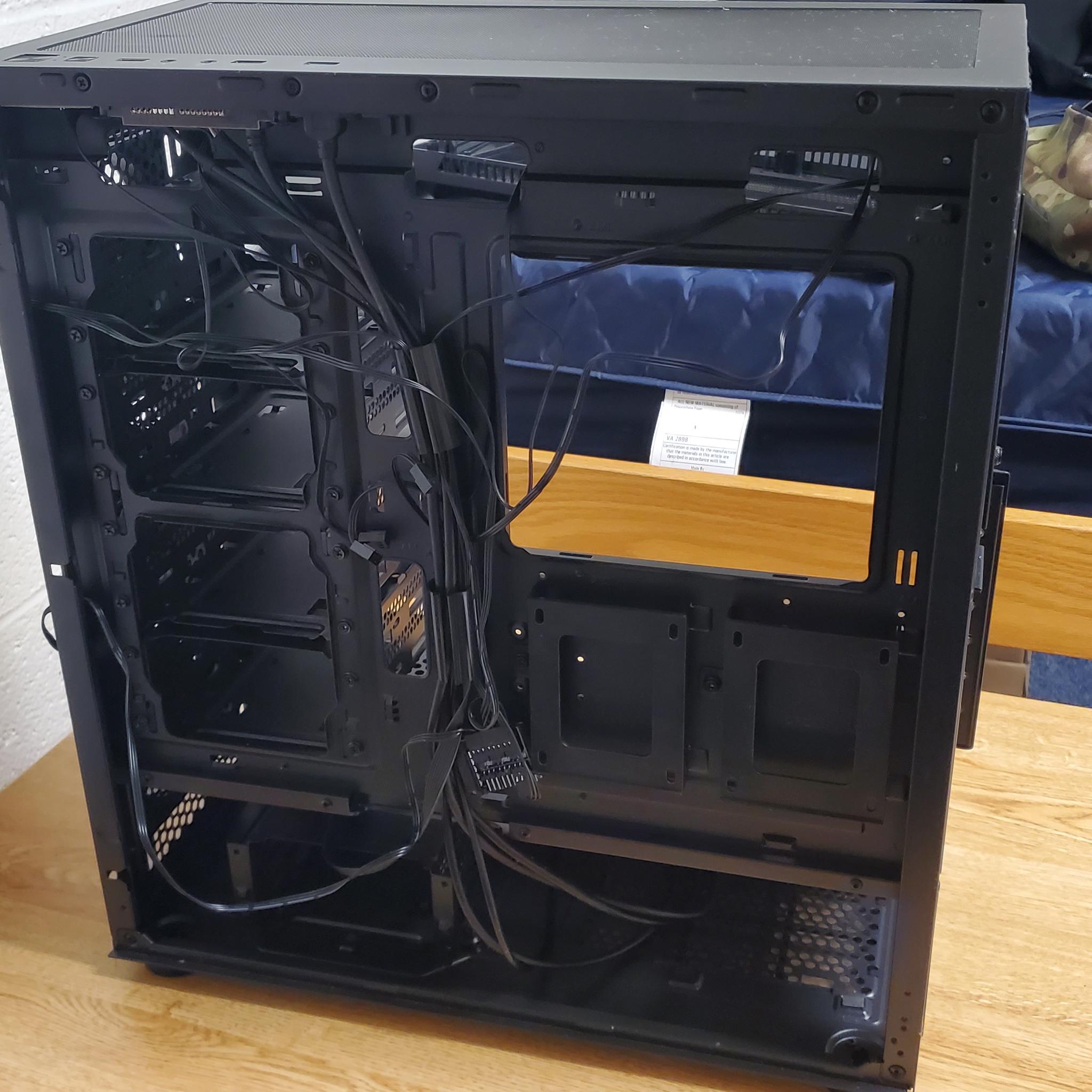 DARKROCK Classico MAX Storage Master