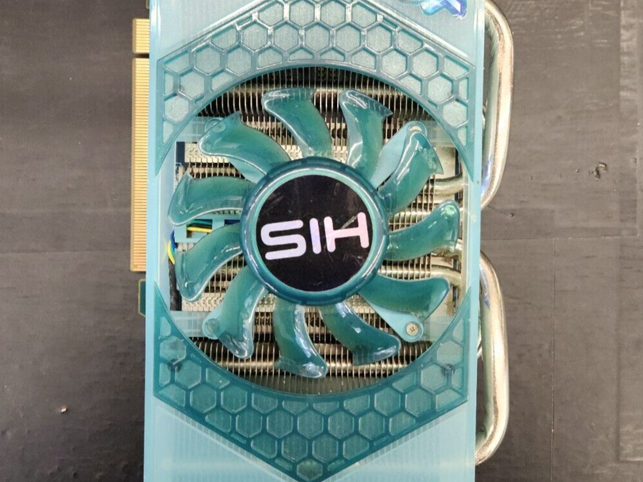 HIS Radeon HD 6950 IceQ XTurbo 2GB GDDR5 Graphics Card -MiniDisplayPort,HDMI,DVI