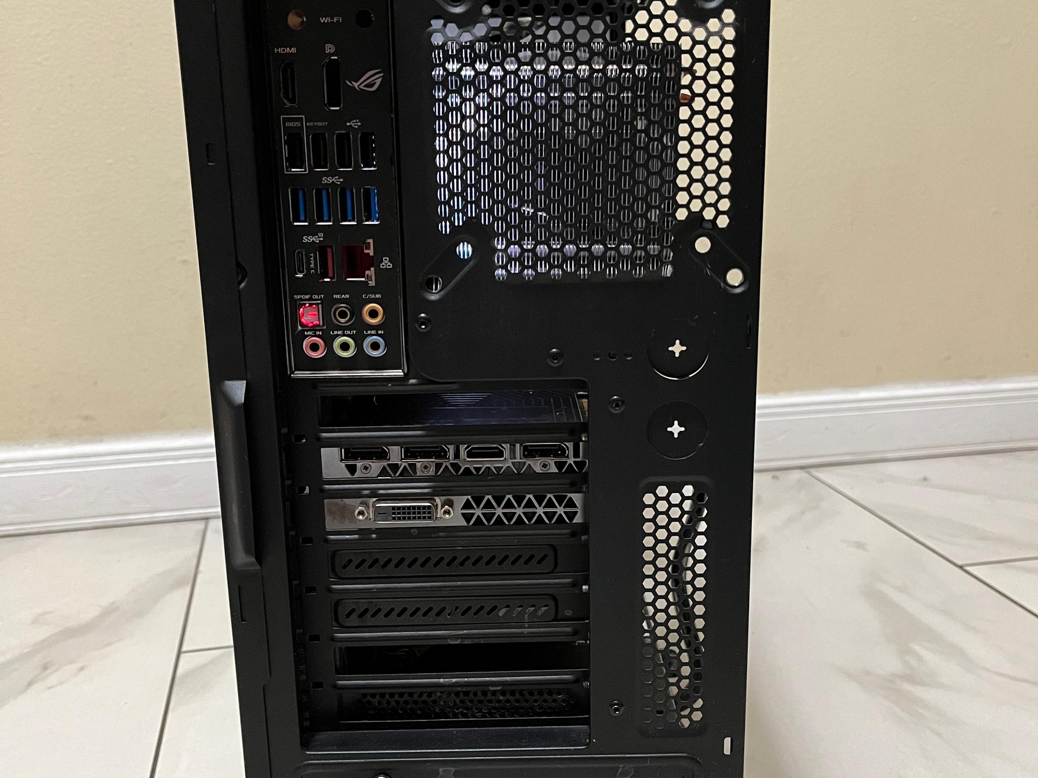 🟠🔥NVIDIA GTX Titan X Pascal, Intel i7-7700K, 16GB RAM, 1.2 TB Storage, High FPS Custom Gaming PC