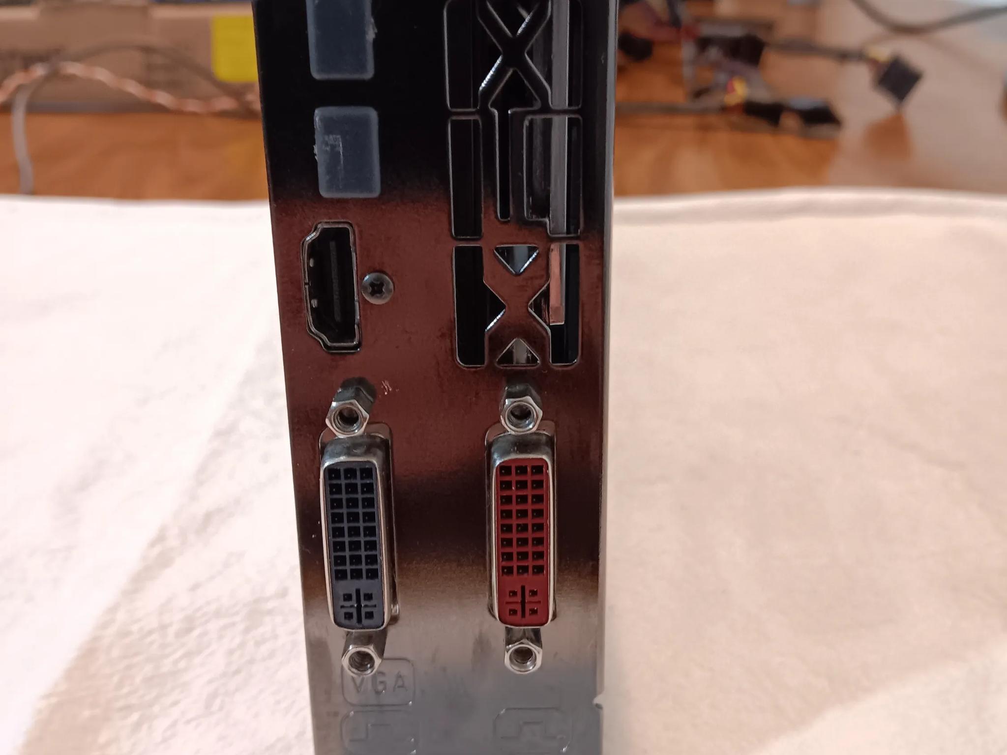 XFX Radeon R9-280X 3GB GPU Nice Card!