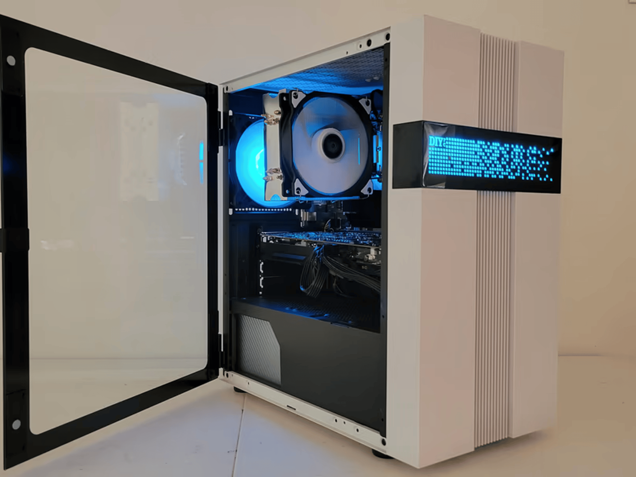 GTX 970 White Gaming PC (Xeon X5670//GTX 970)
