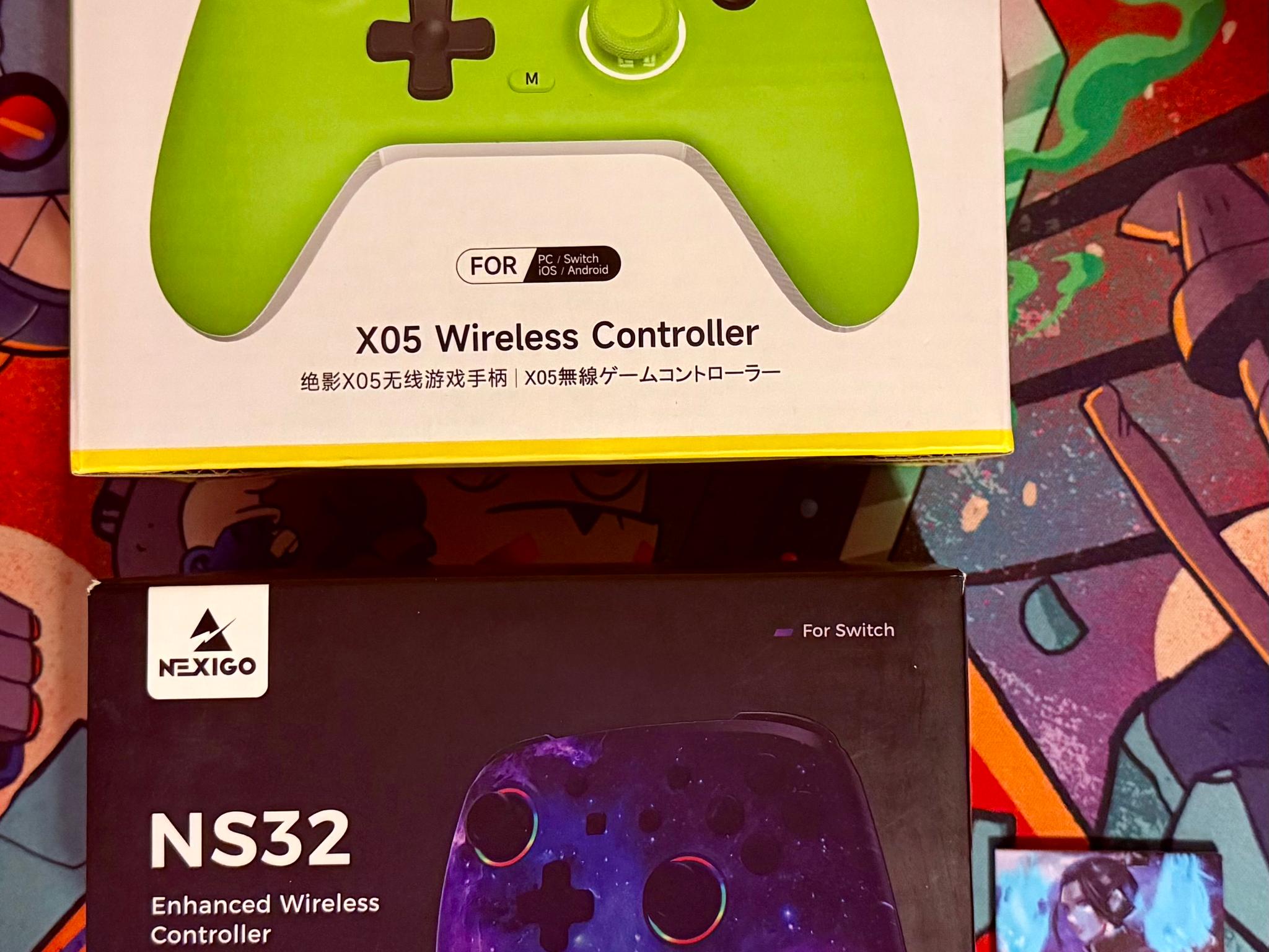 NexiGo NS32 Wireless Controller (Cosmic Nebula) + EasySMX X05 Gaming Controller (Lime) Bundle