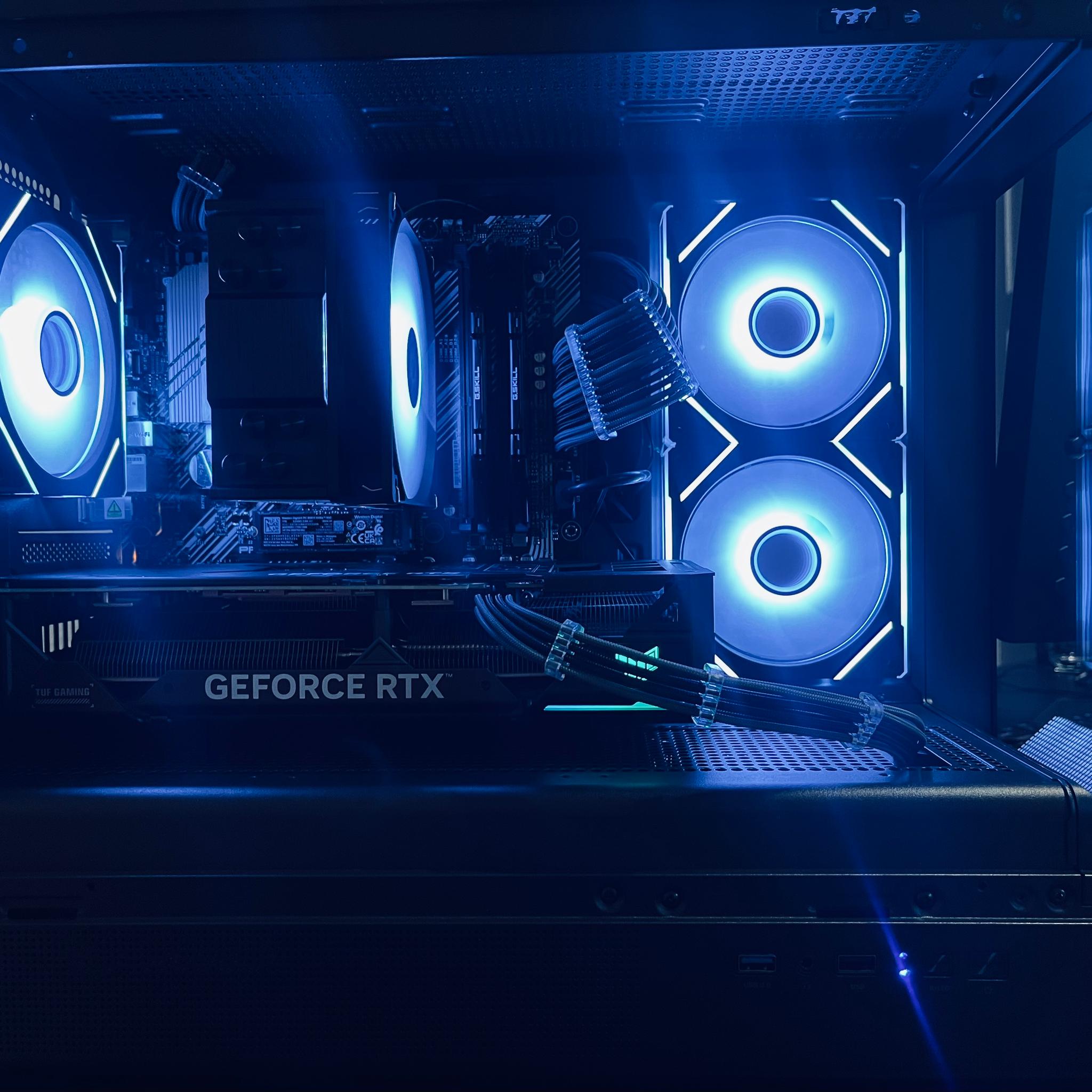 Pro Gaming PC |RTX 4070 // Ryzen 7 3700x // 32GB DDR4|
