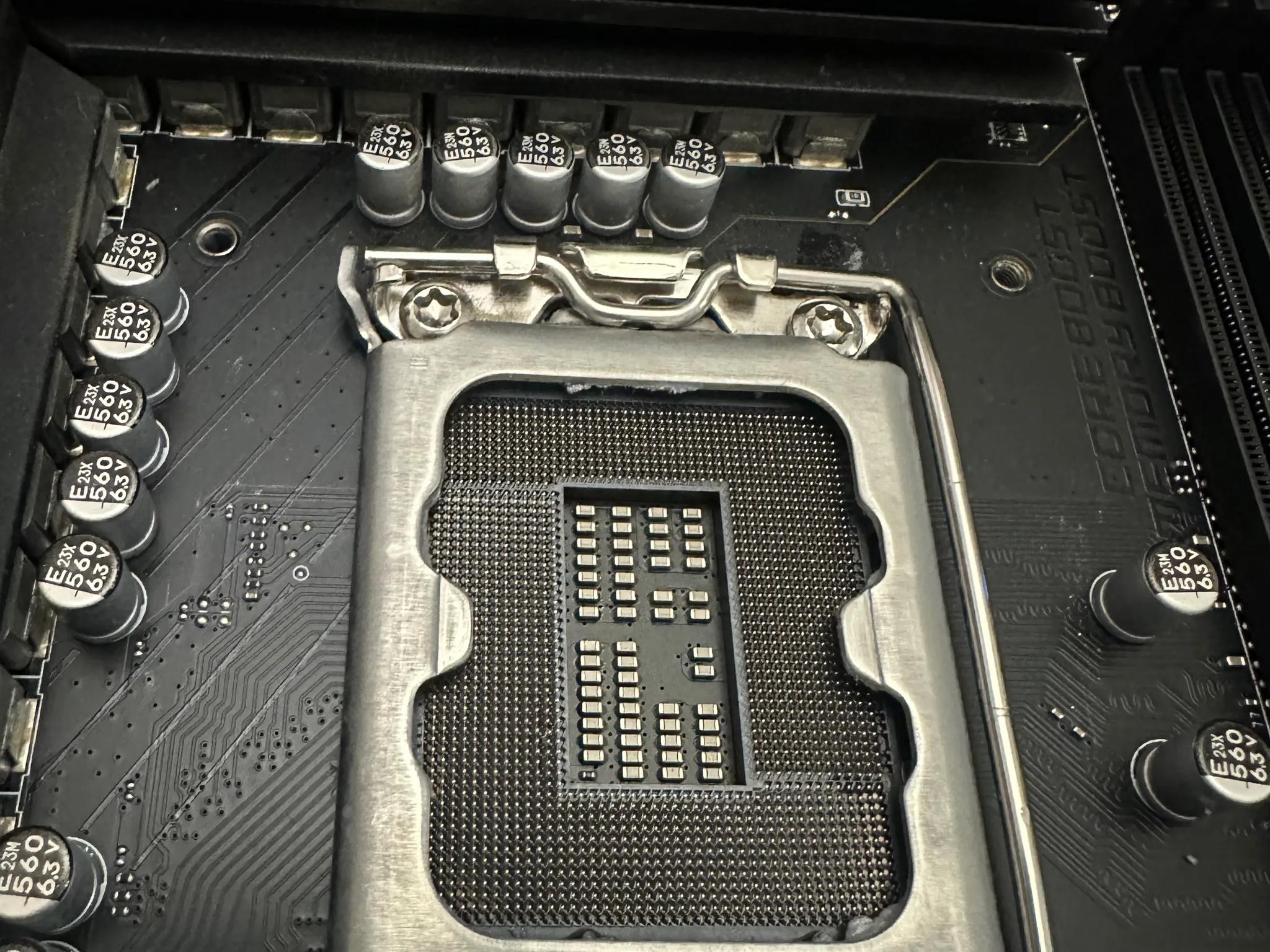 MSI PRO Z790-A WIFI DDR4