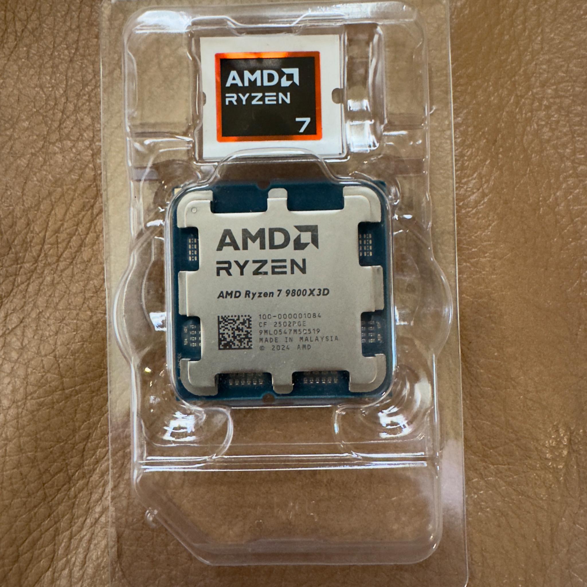 AMD Ryzen 7 9800X3D - Ryzen 7 9000 Series Zen 5 8-Core 5.2 GHz