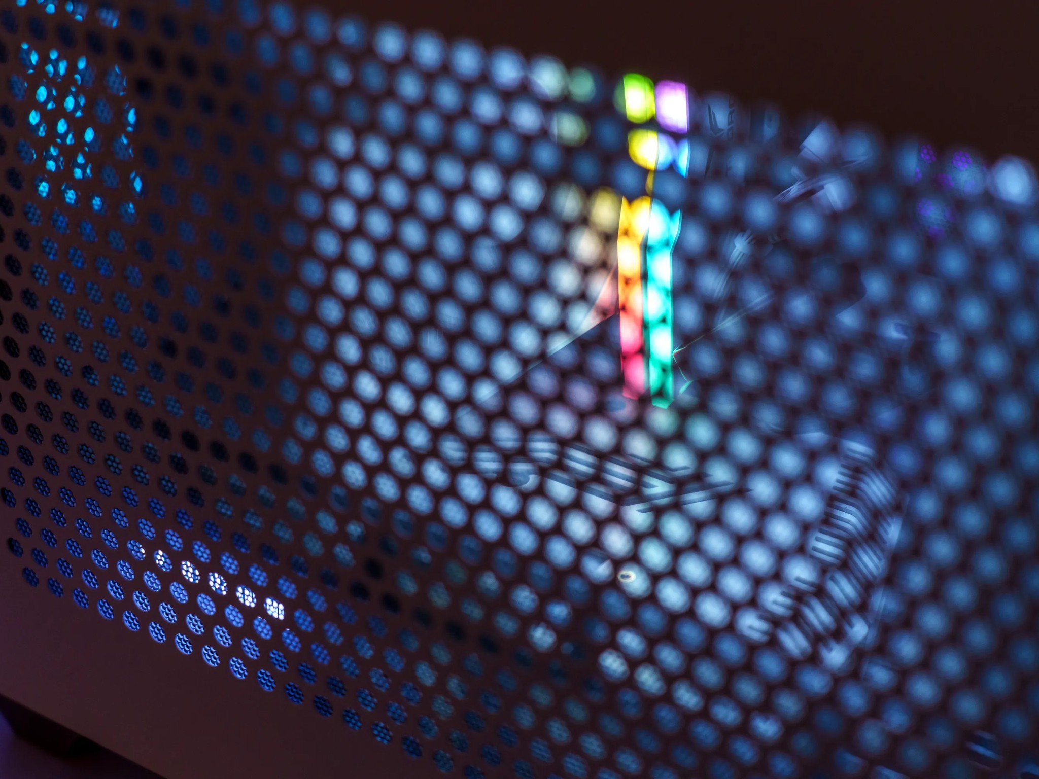 All White Mini-ITX Gaming PC | AMD Ryzen 7 5700x | RTX 3070 | 16GB DDR4 | 1TB M.2 | ARGB