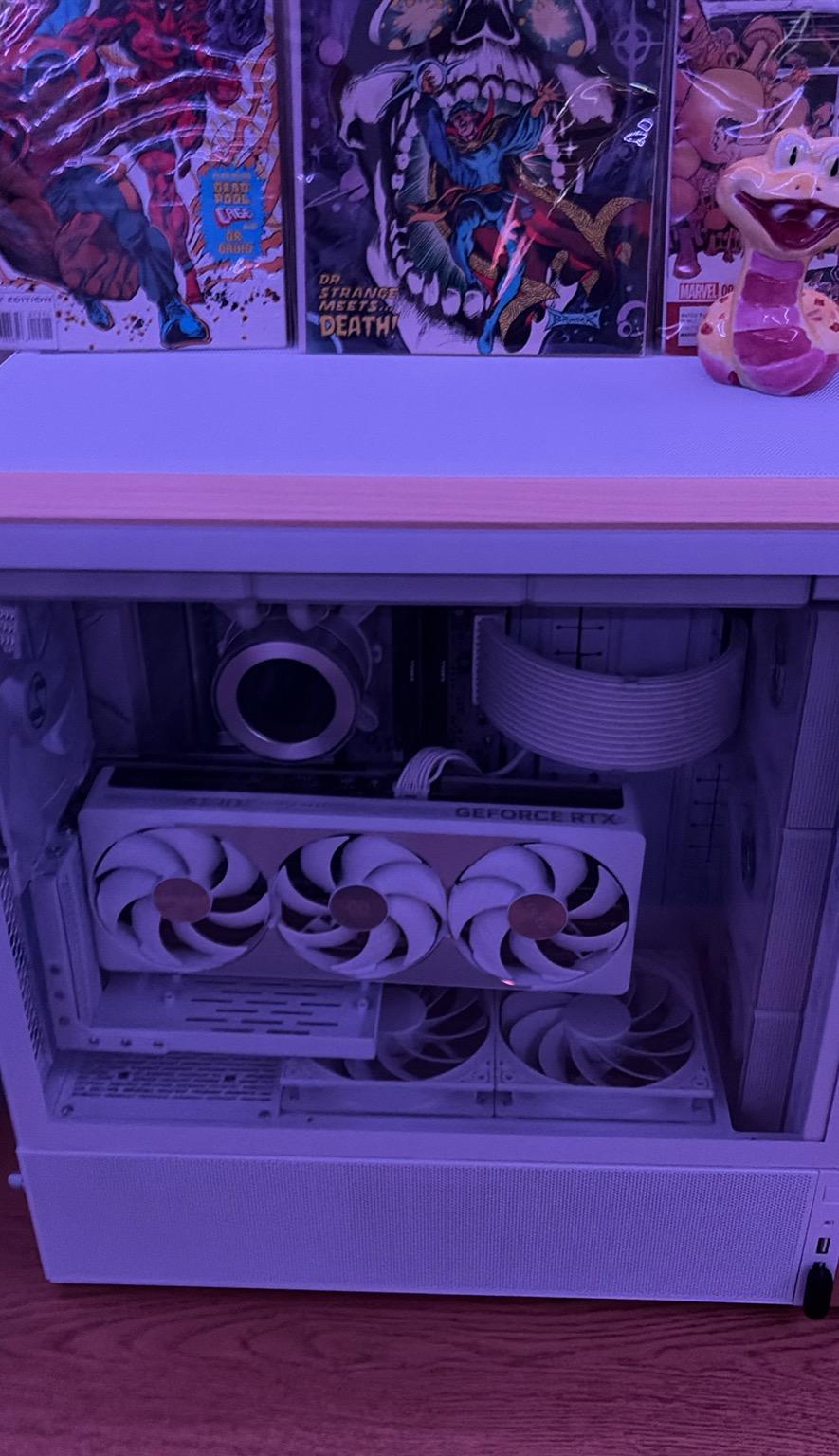 GeForce RTX 5080 Custom Gaming PC - Ryzen 7 9700X, 32GB RAM, 2TB NVMe SSD