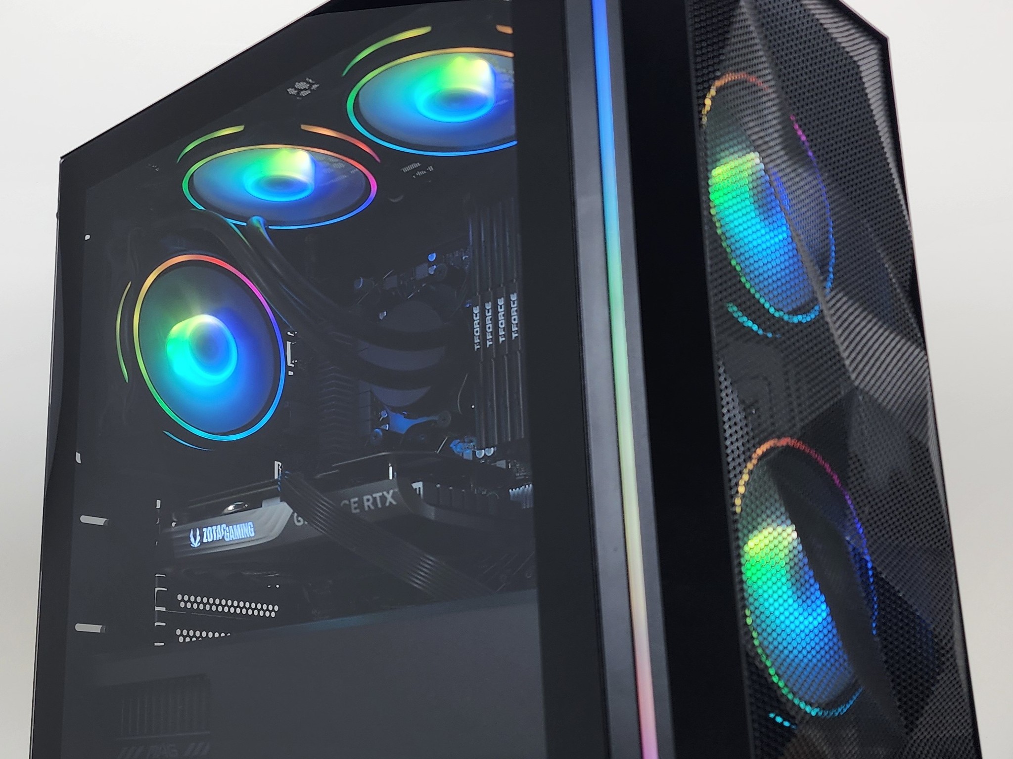 Gaming PC Ryzen 5 8400F 32GB RAM 1TB SSD RTX 4060 8GB Windows 11 Computer