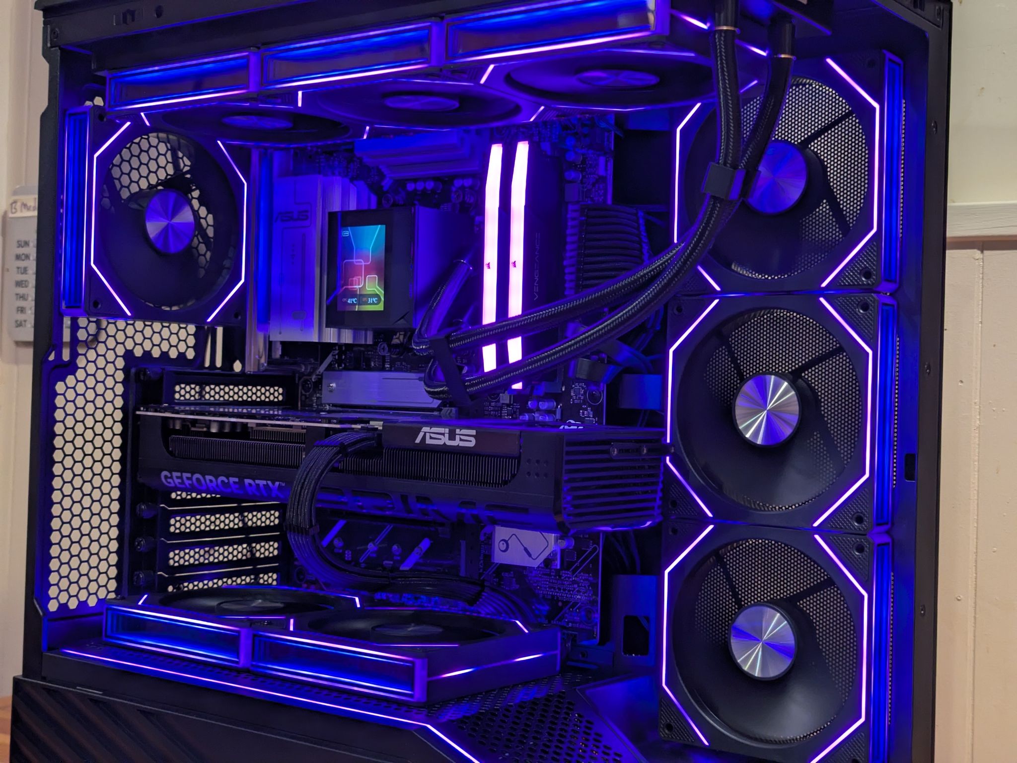 ⚡Ryzen 5 9600X | RTX 5070 | 32GB DDR5 | 1TB NVMe | LCD Cooler