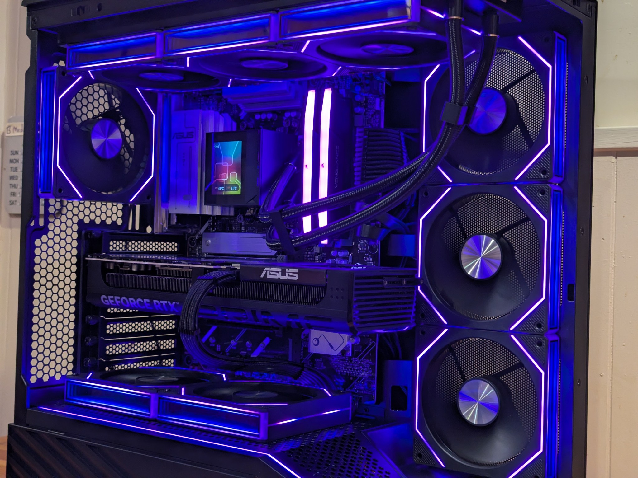 ⚡Ryzen 5 9600X | RTX 5070 | 32GB DDR5 | 1TB NVMe | LCD Cooler