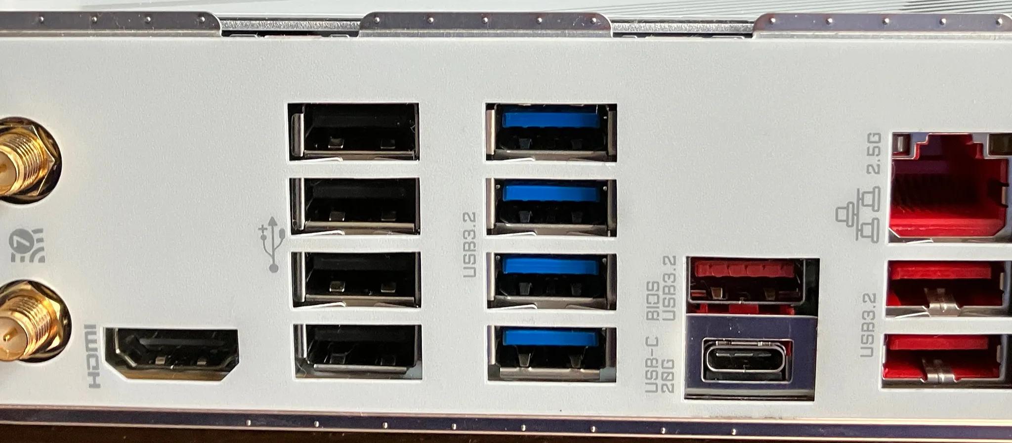 Gigabyte Aorus X670E Pro X