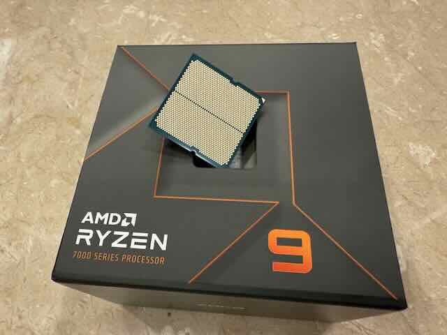AMD Ryzen 9 7950x Processor (16 Core, 32 Thread, 5.7 GHz, AM5)