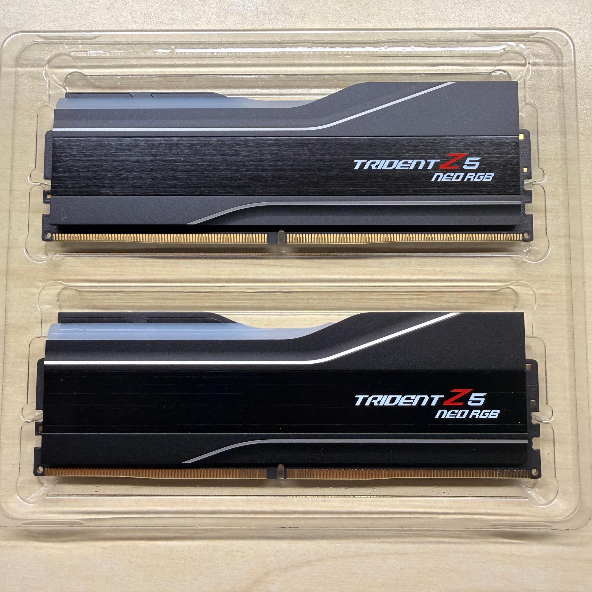 G.Skill Trident Z5 neo rgb DDR5-6400 CL32 24Gbx2 EXPO