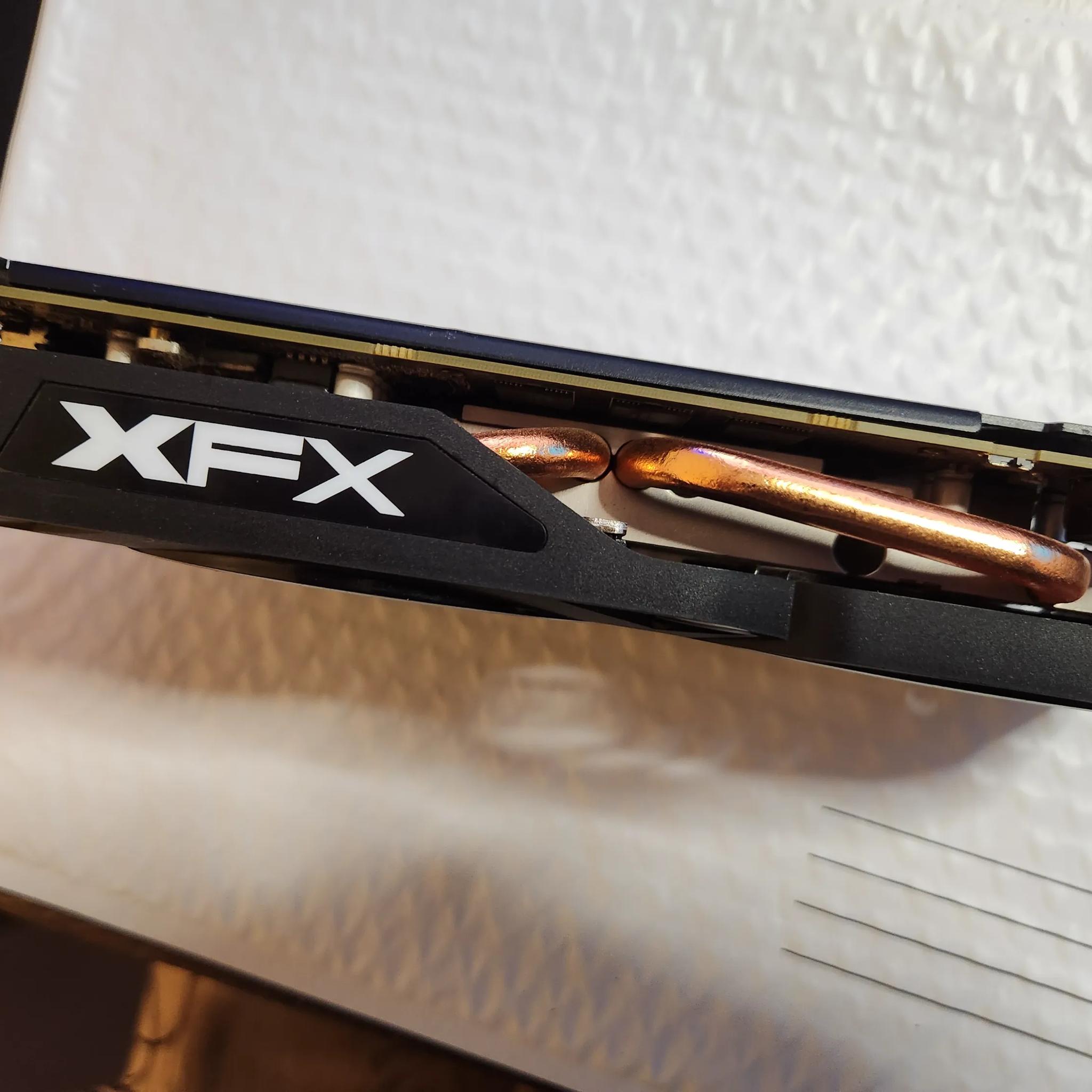 XFX Radeon RX 570 4GB | Very Clean