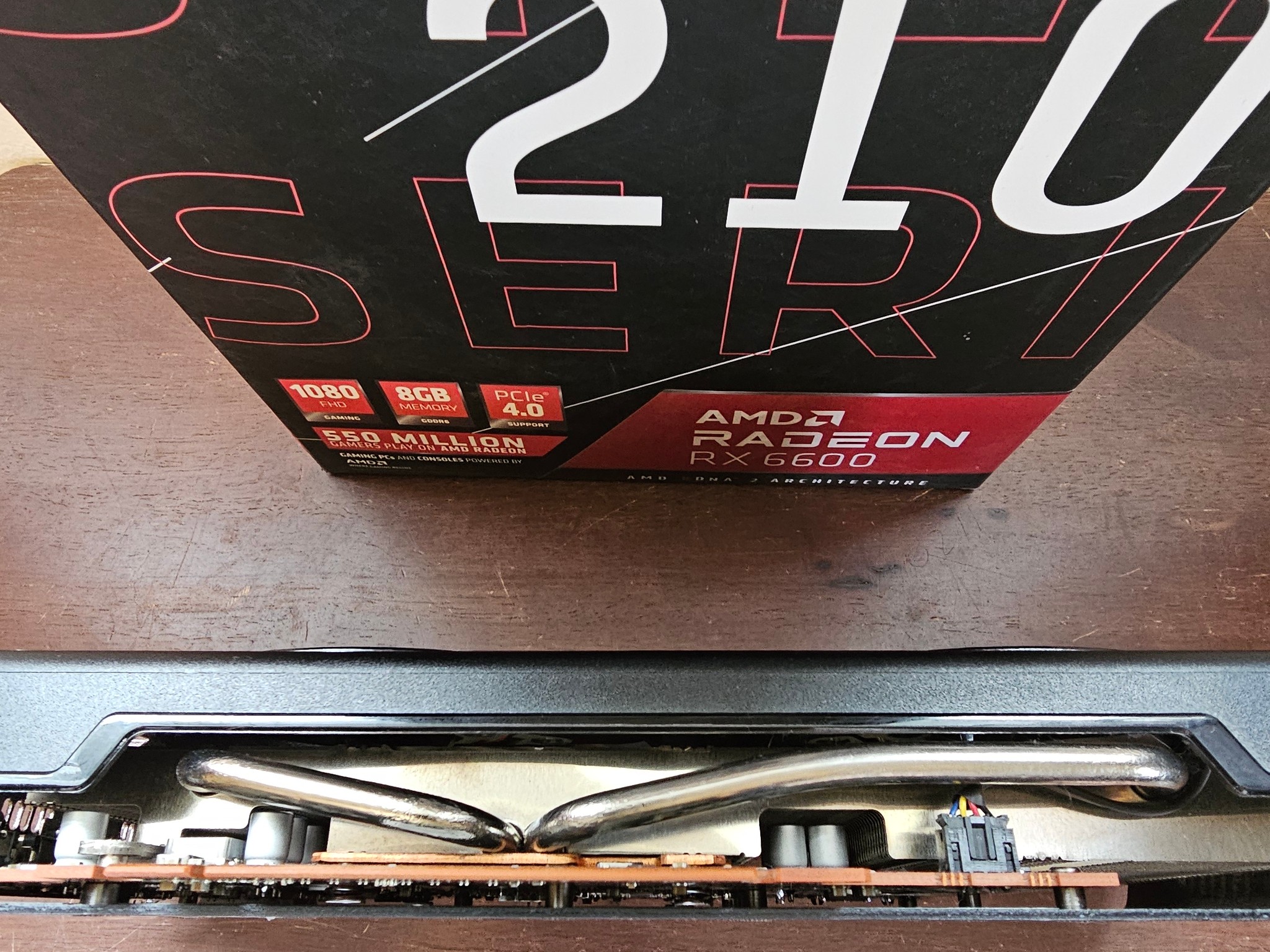 XFX Speedster SWFT 210 Radeon RX 6600