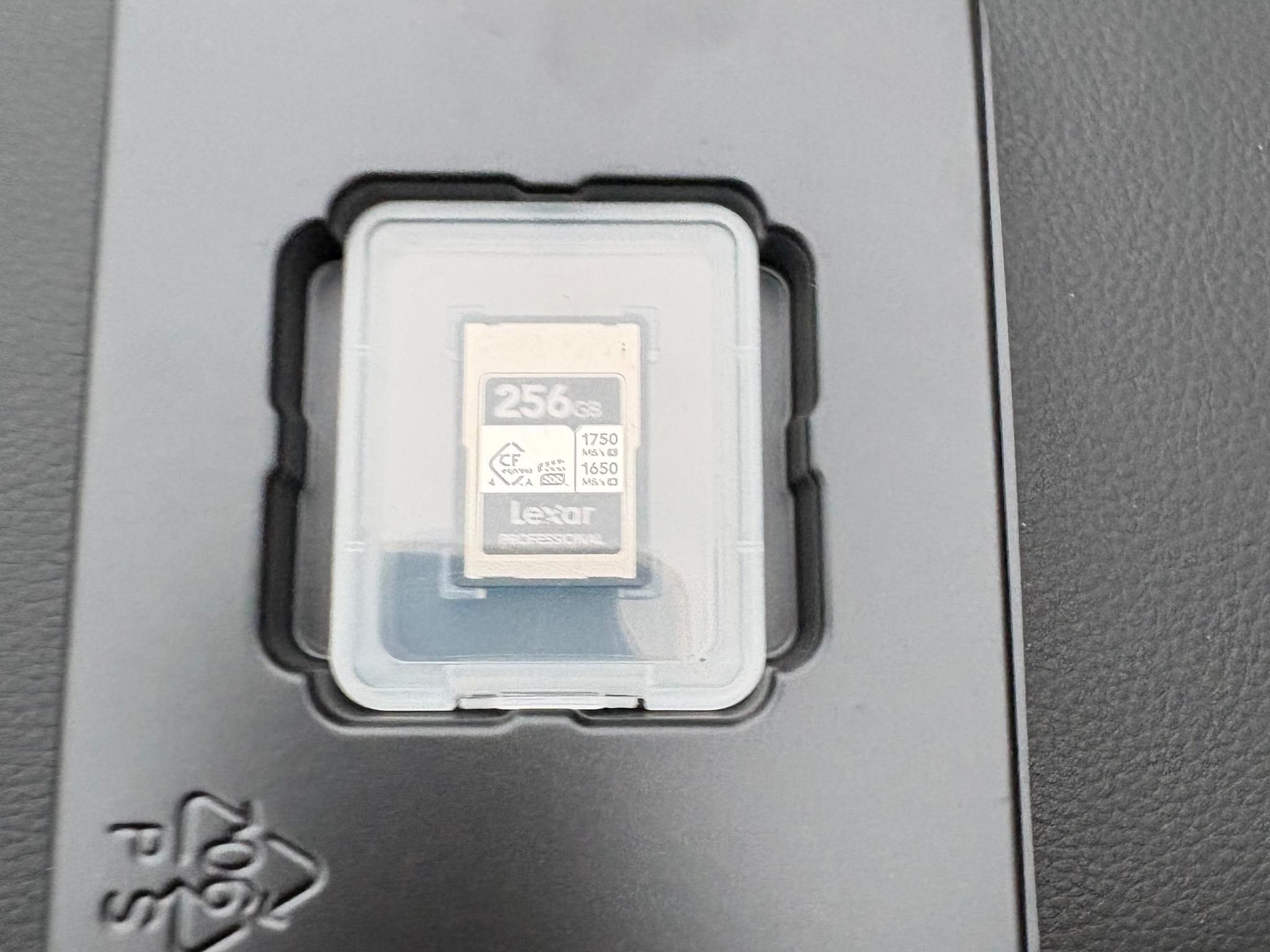Lexar Professional SILVER Series 256GB CFexpress 4.0