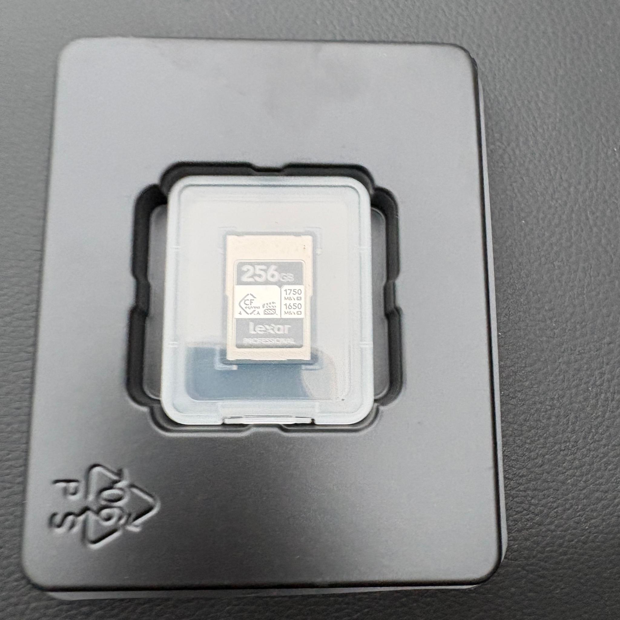 Lexar Professional SILVER Series 256GB CFexpress 4.0