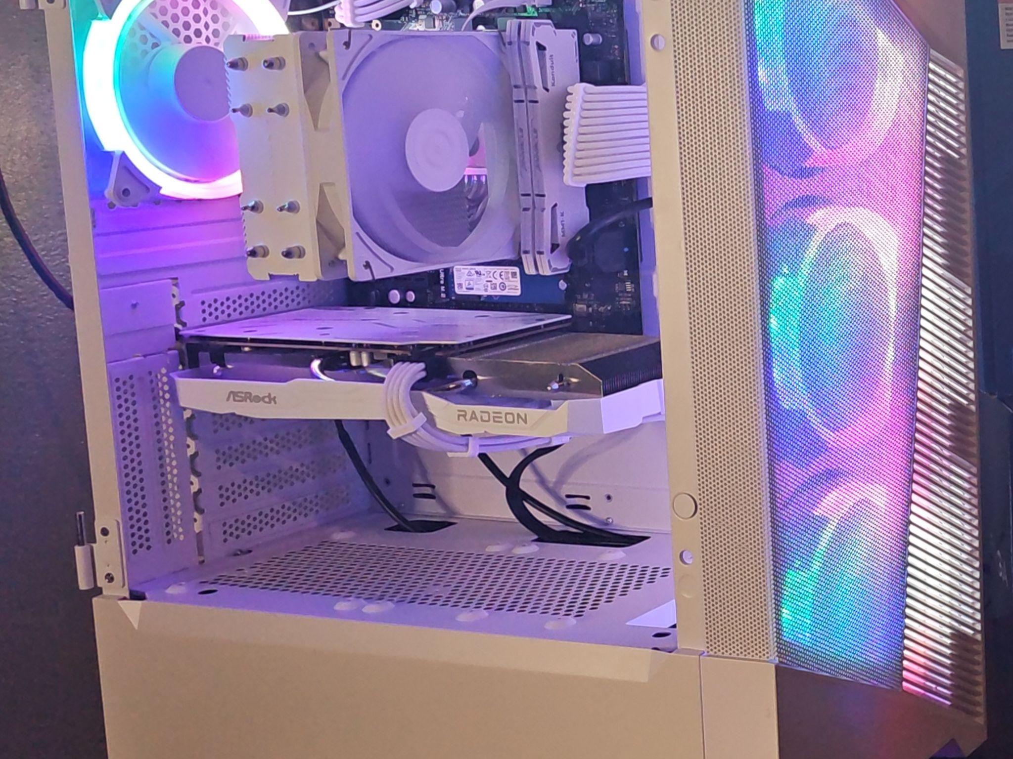 ❄️Snowflake❄️ Ryzen 5/ RX 6600 / All White Gaming PC 🔥