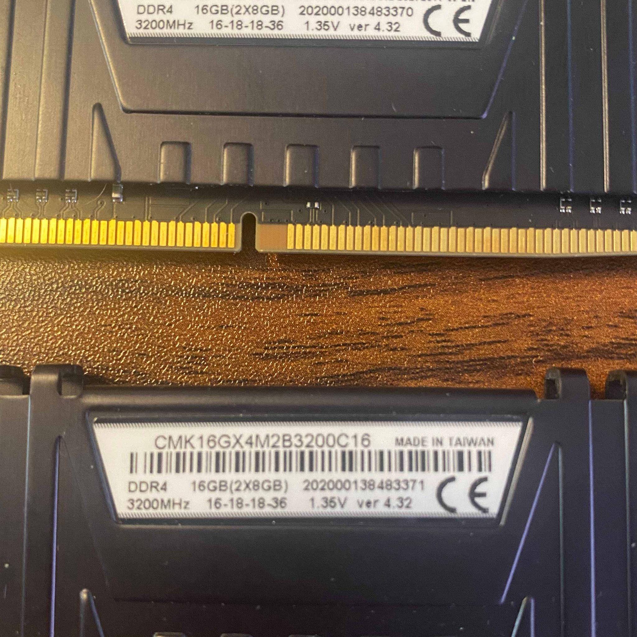 16GB (2x8GB) DDR4 Corsair Vengeance LPX 3200 16-18-18-36 Black ver 4.32