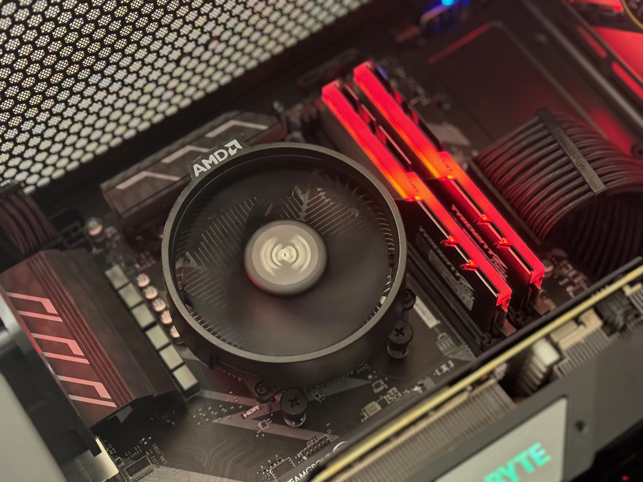 🖤Incognito🖤Sleek All-Black RTX Gaming PC! RTX 2070 SUPER, Ryzen 5 3600X, 1TB Storage.