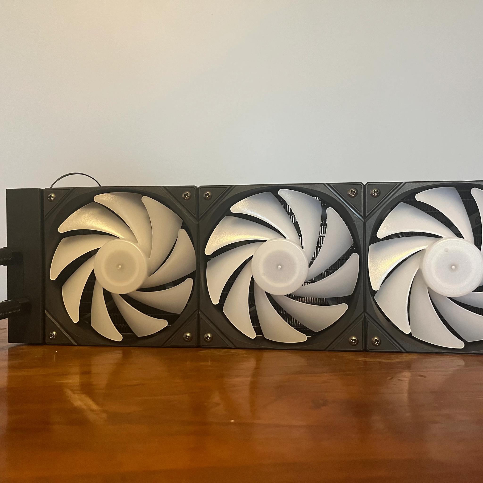 360mm AIO + 4 Fans