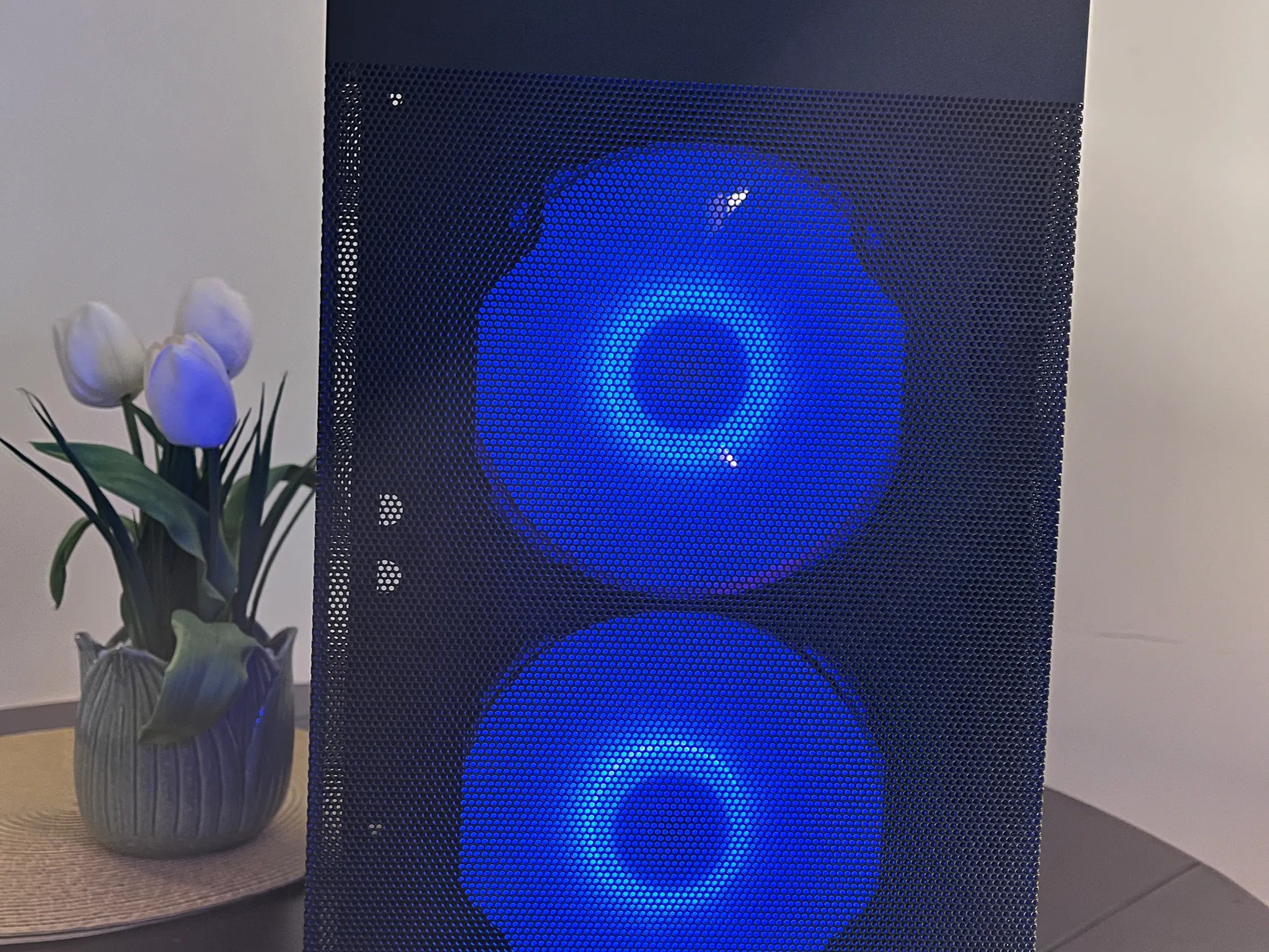 BUDGET 1080P GAMING BEAST! || Ryzen 5 2600 || RX 580 || 16GB RAM || 1 TB NVMe SSD
