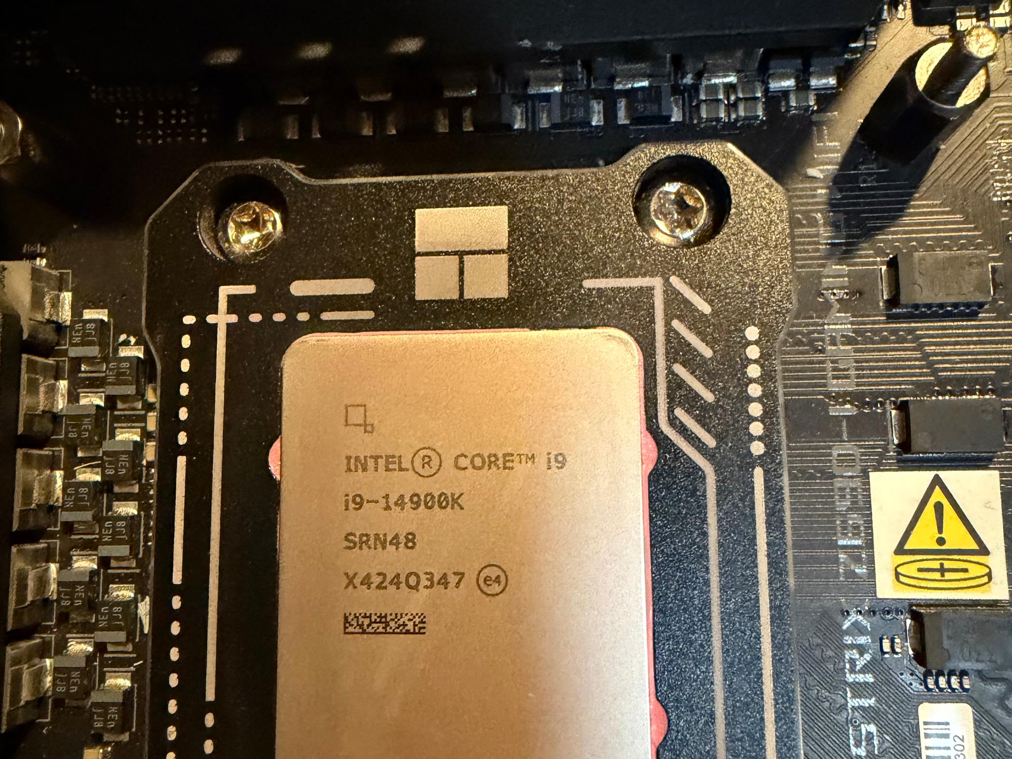 Strix Z690-I Mobo with 14900k!