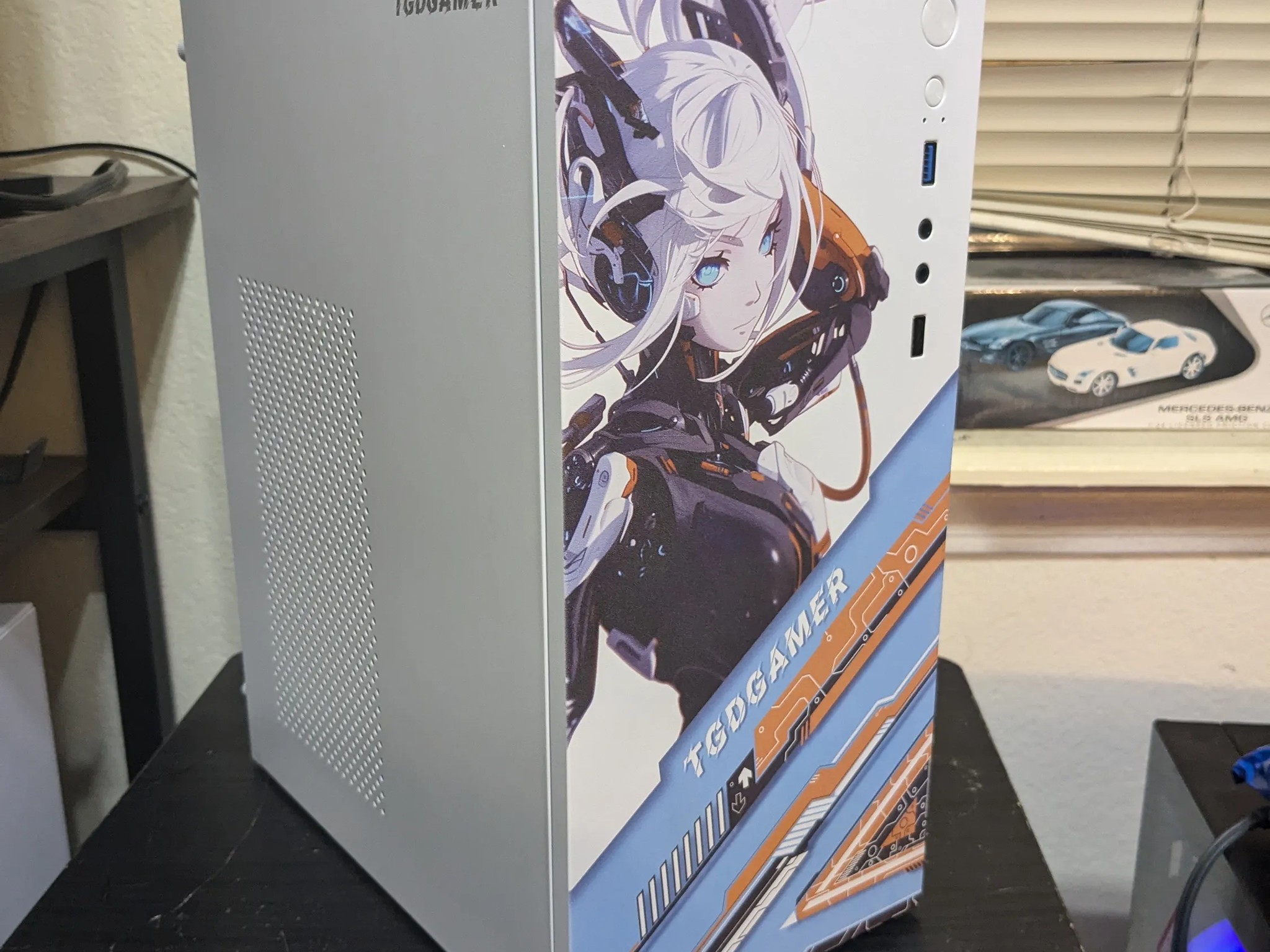 Simple and Small - i5-6500, RX 570 8GB, 16GB RAM, 480GB SSD, Win10