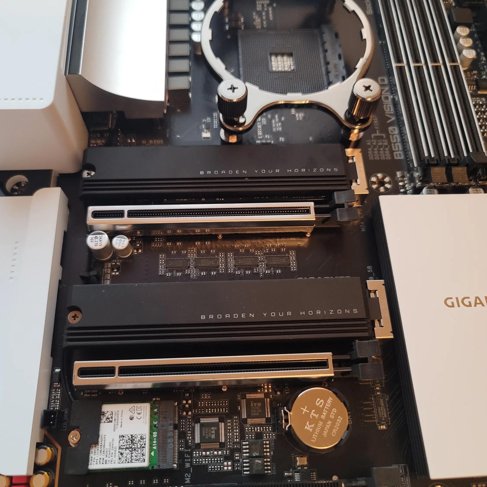 Gigabyte B550 VISION D AMD AM4 DDR4 ATX Motherboard WORKS Great