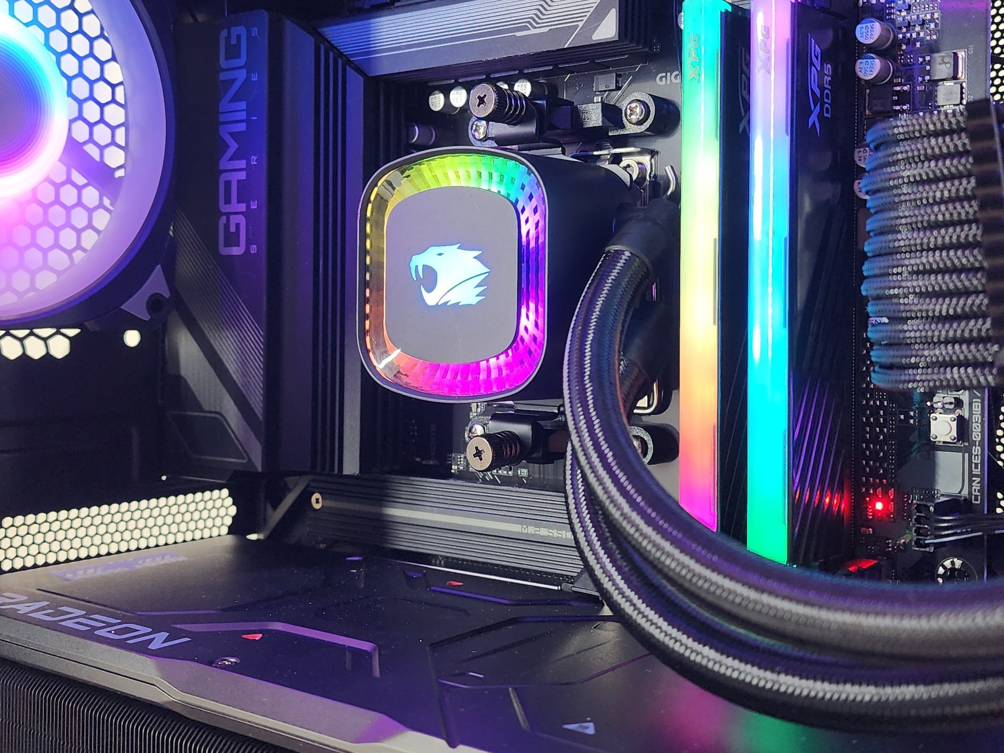Gaming PC Ryzen 9 9900X 32GB RAM 2TB SSD RX 7900XTX 24GB Windows 11 Computer