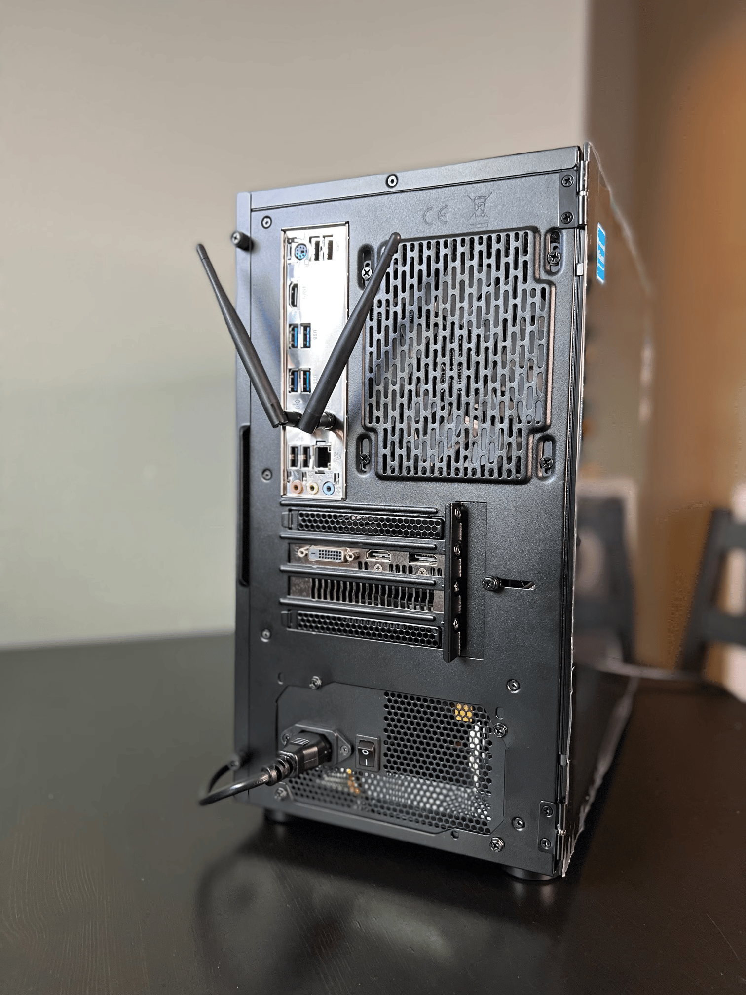 Custom Gaming PC | GTX 1660 Super + Ryzen 5 3600