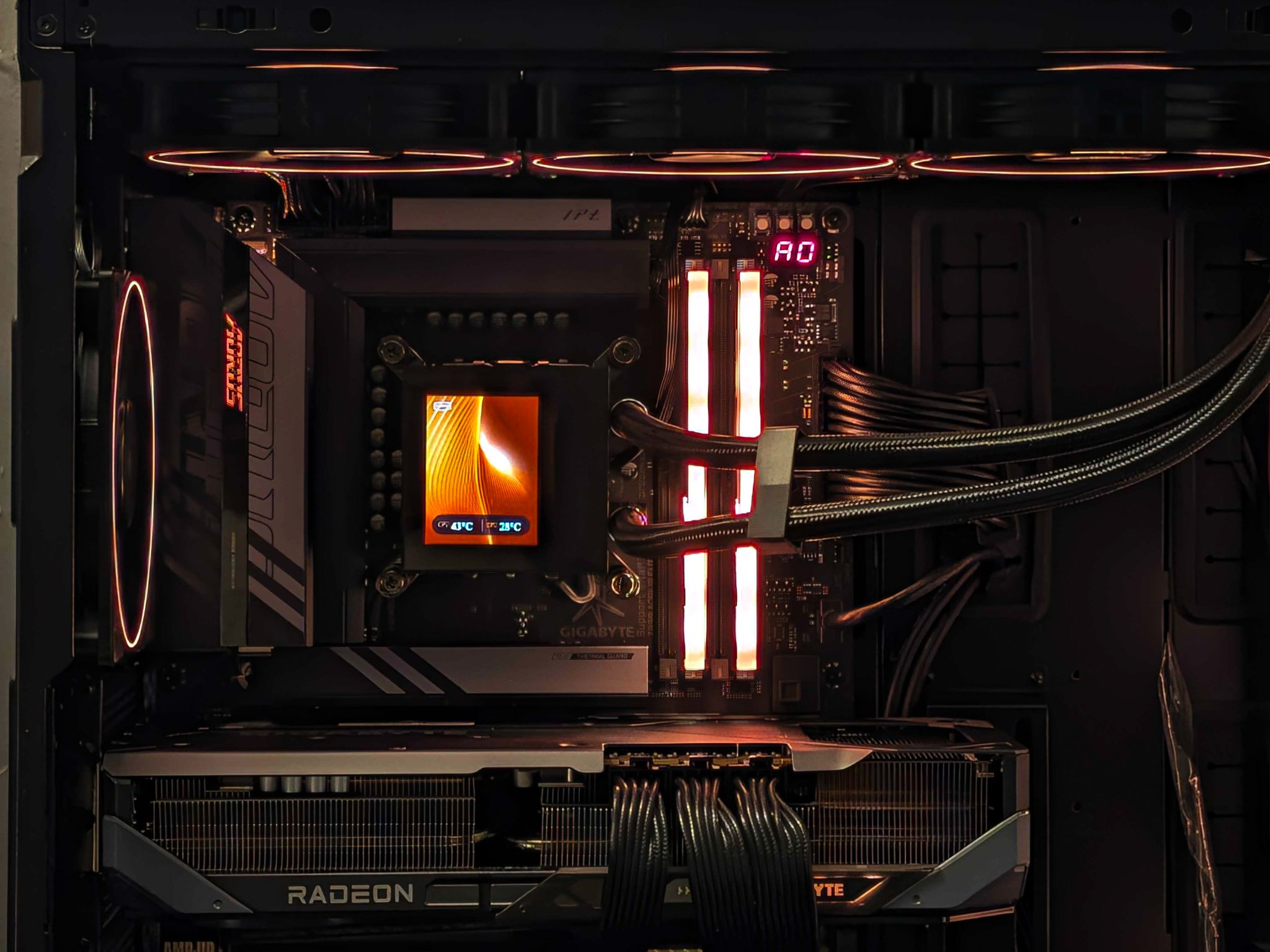 Walnut- Core Ultra 270K Plus, RX 9070XT, 32GB DDR5, 2TB SSD, Wifi
