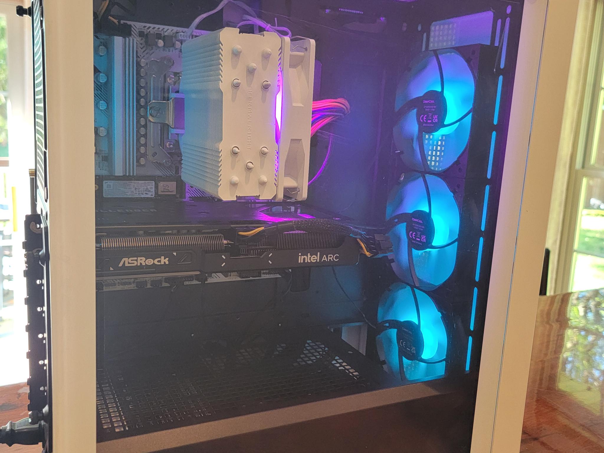 Asrock B570 Challenger OC 10GB + Ryzen 7600x PC Build #16