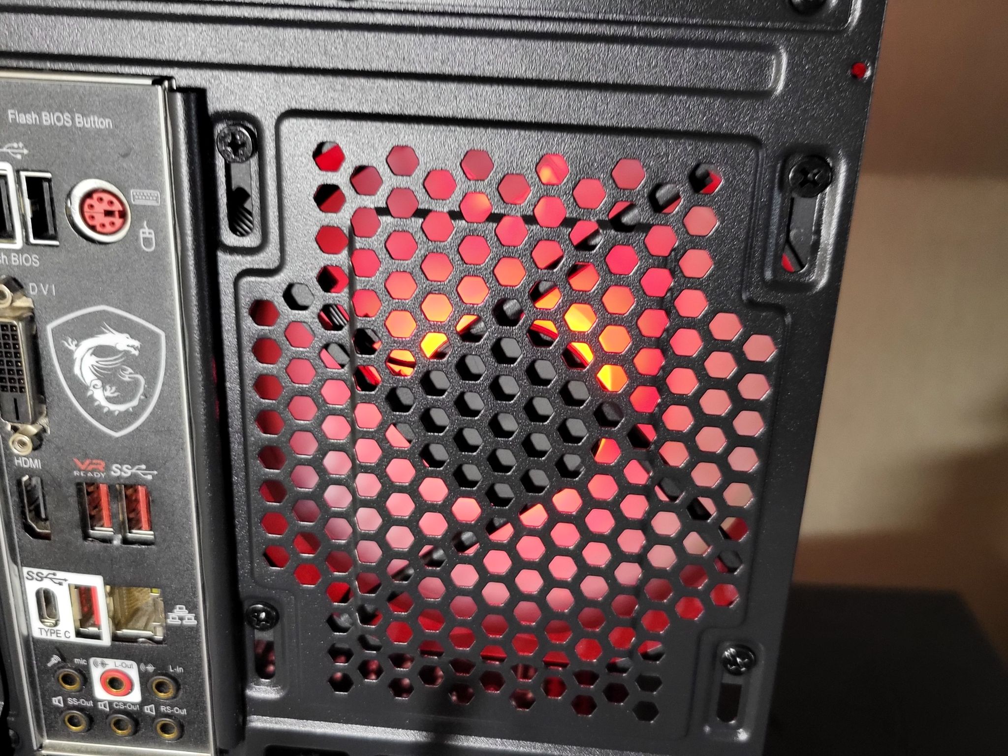 Ryzen 5 3600 | 1660 Super | 16GB DDR4 | 1TB SSD | 1080p Gaming PC|