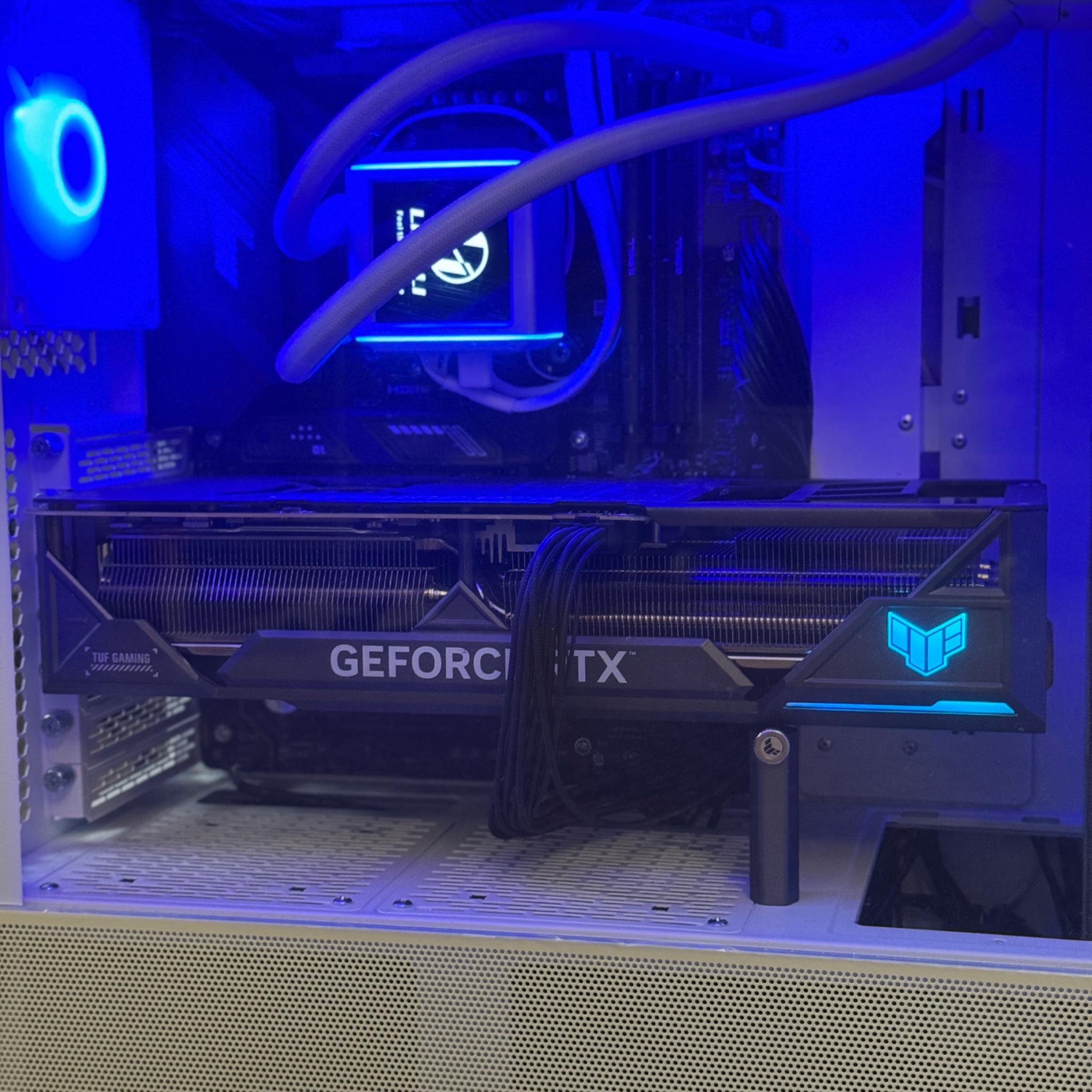Nvidia Geforce RTX 4090 Asus Tuf OC 24GB GDDR6X