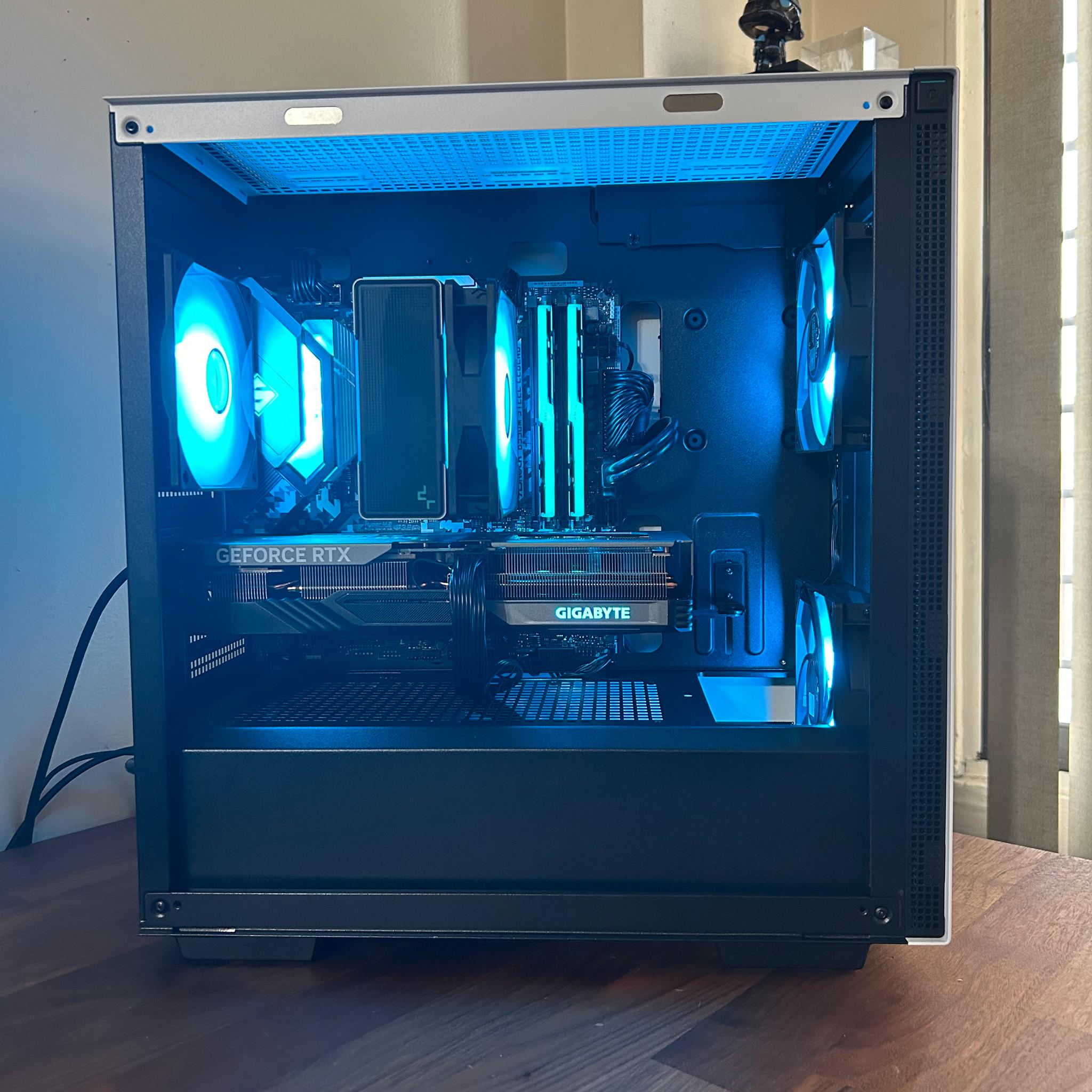 **SALE** RTX 4060ti | Ryzen 5 5600x | 32GB DDR4 | WI-FI | The Mini Legend V10