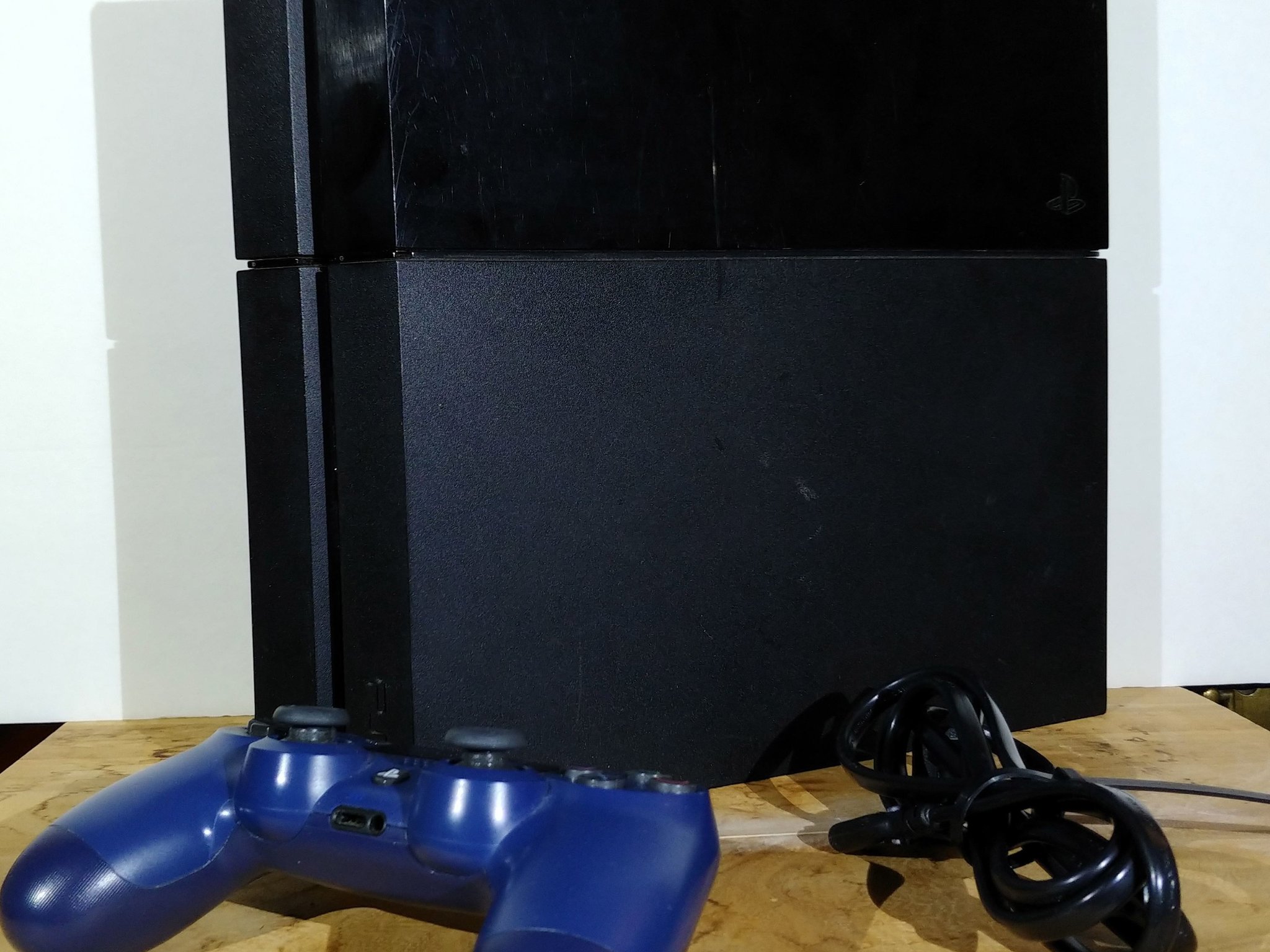 Sony PS4 FW 7.50 w/ poor HDMI port