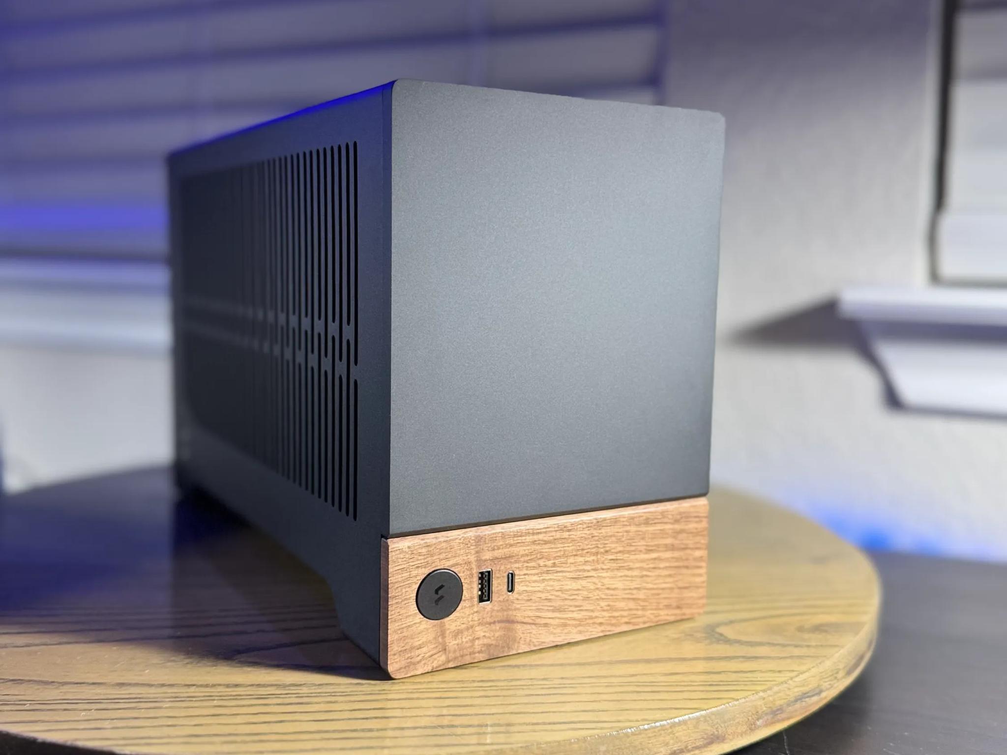The Distinguished Gentleman II 🎩 Gaming PC, NVIDIA 5070 Ti OC, RYZEN 9600X, 32GB RAM, 2TB SSD